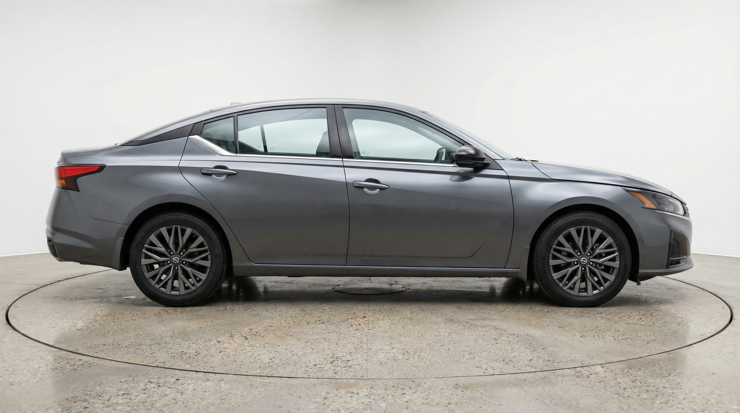 Thumbnail: 2025 Nissan Altima - 8