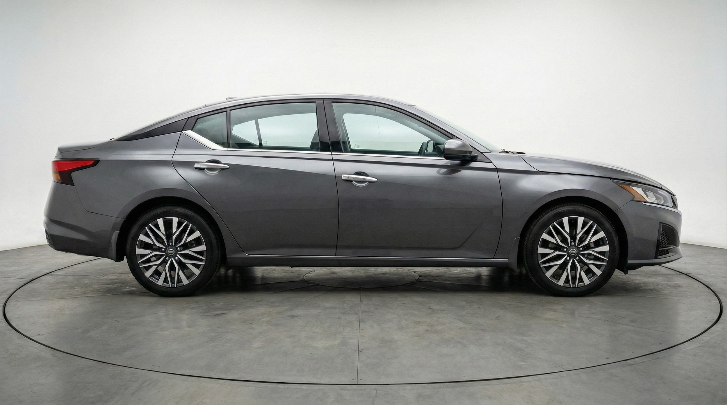 Thumbnail: 2025 Nissan Altima - 8