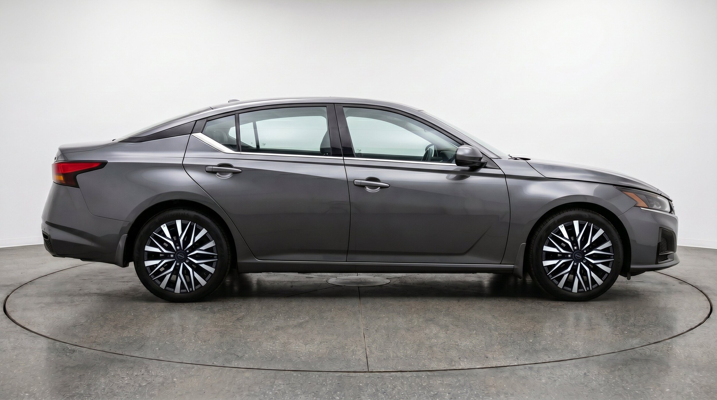 Thumbnail: 2025 Nissan Altima - 11