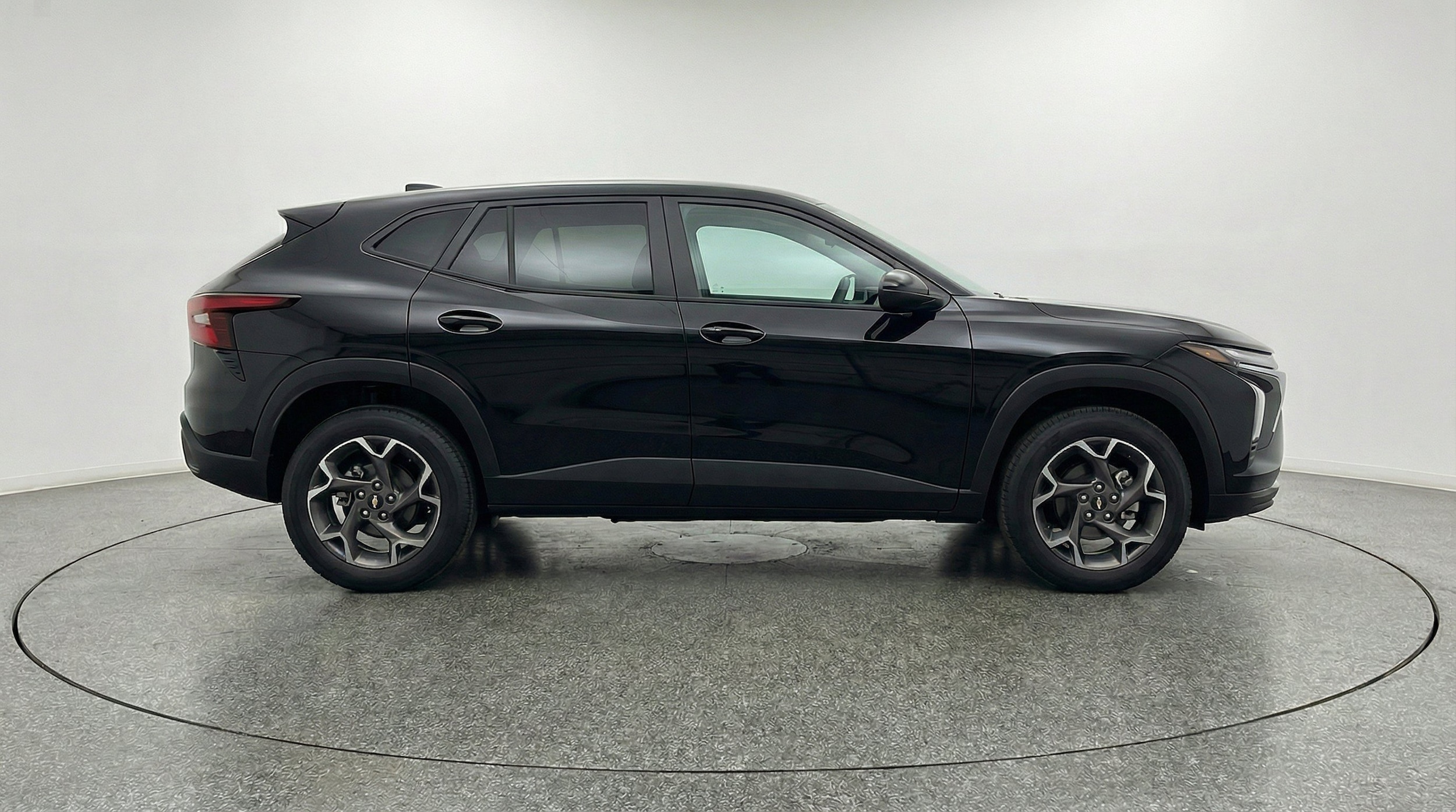 Thumbnail: 2025 Chevrolet Trax - 10