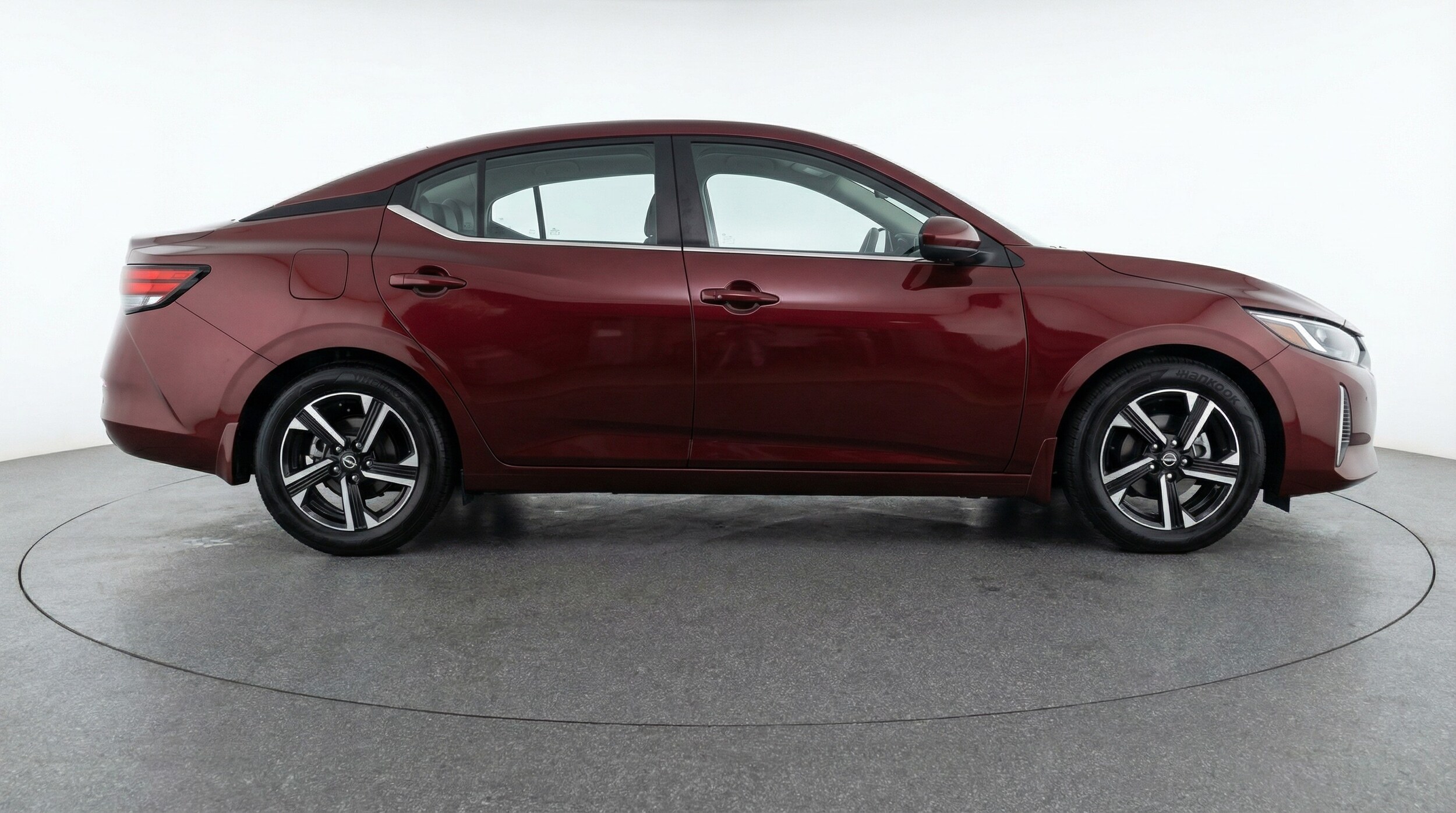 Thumbnail: 2025 Nissan Sentra - 8