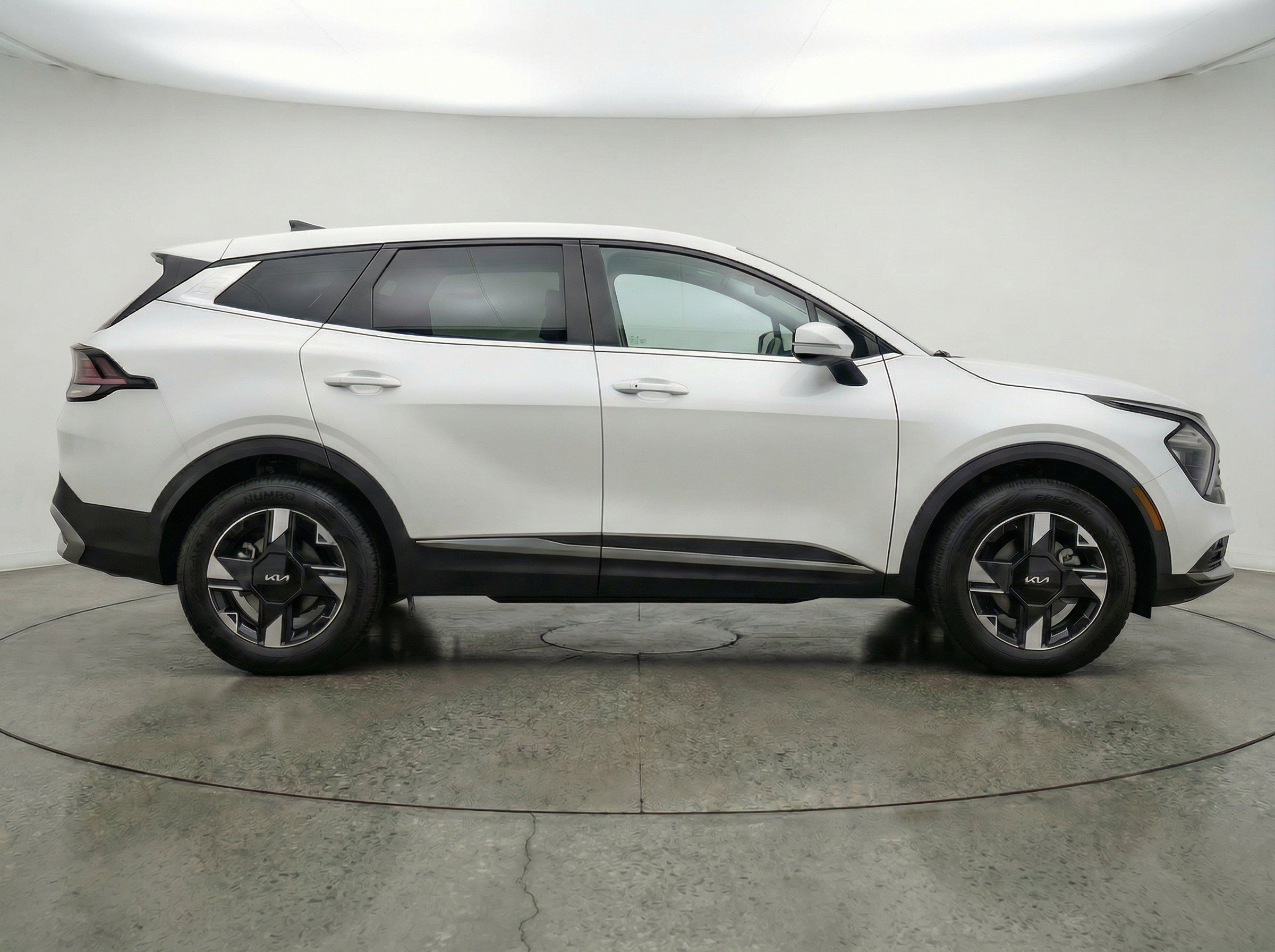 Thumbnail: 2026 Kia Sportage - 11