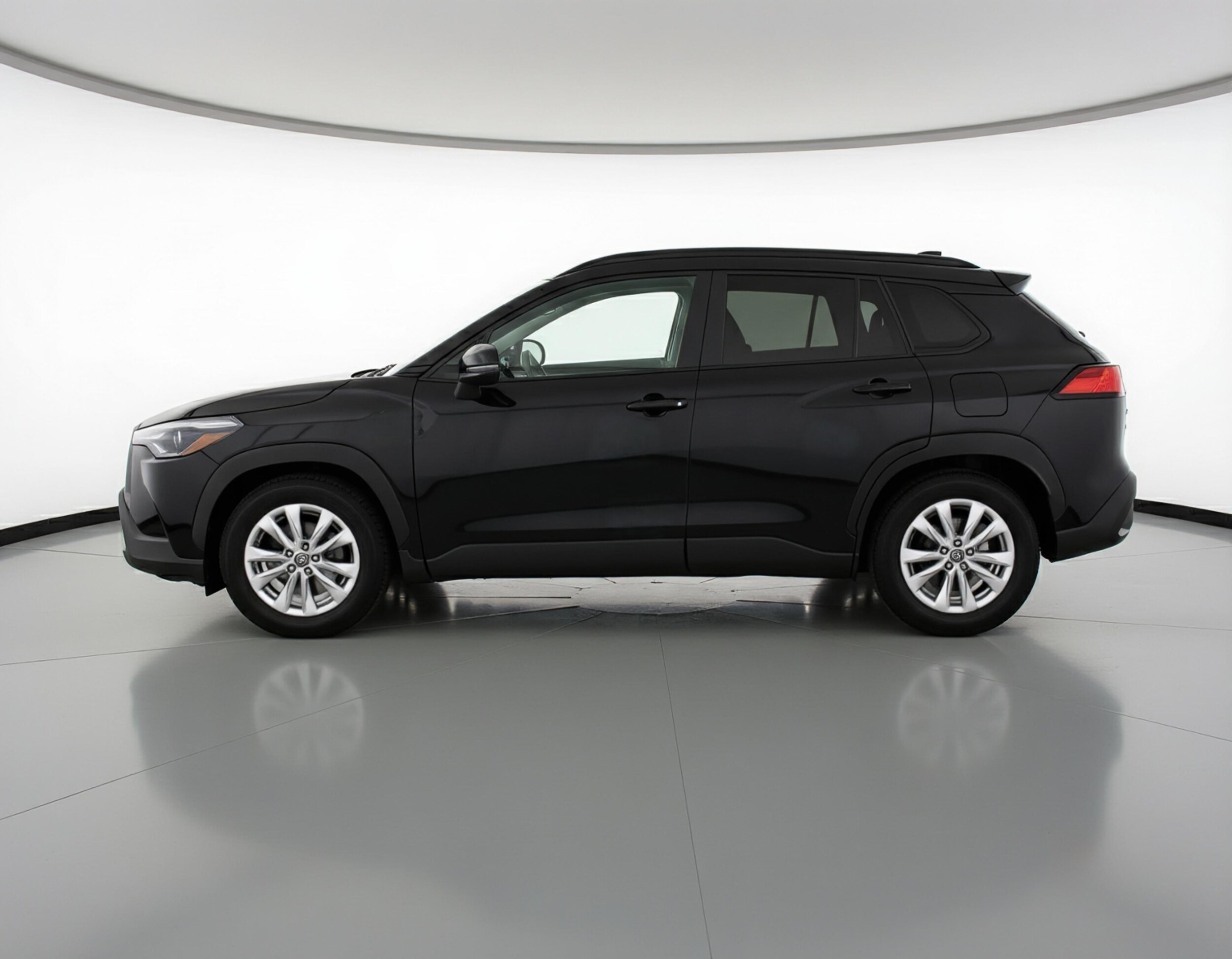 Thumbnail: 2025 Toyota Corolla Cross - 4