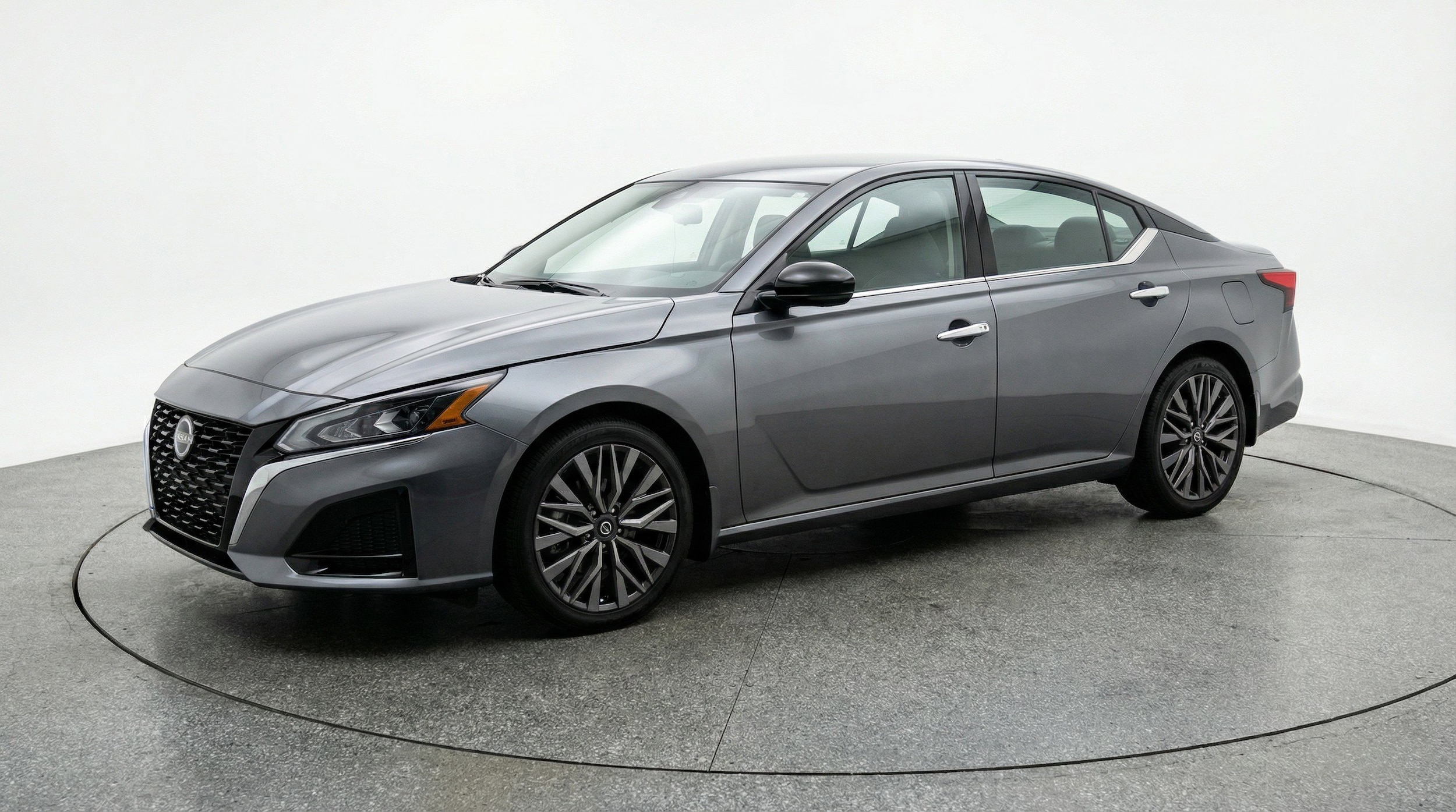 Thumbnail: 2025 Nissan Altima - 3