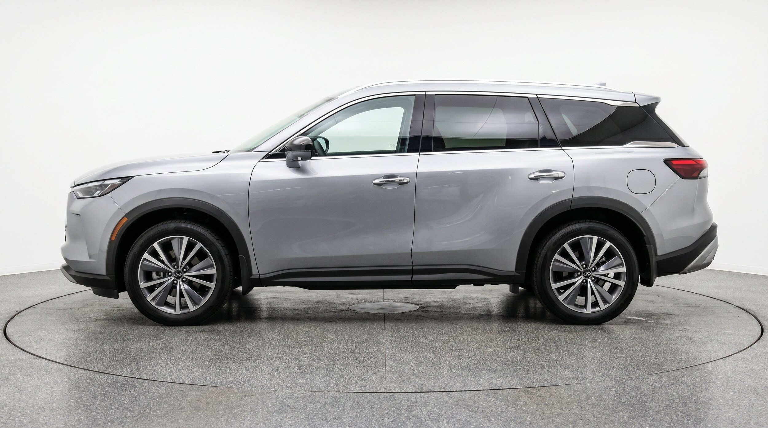 Thumbnail: 2026 INFINITI QX60 - 5