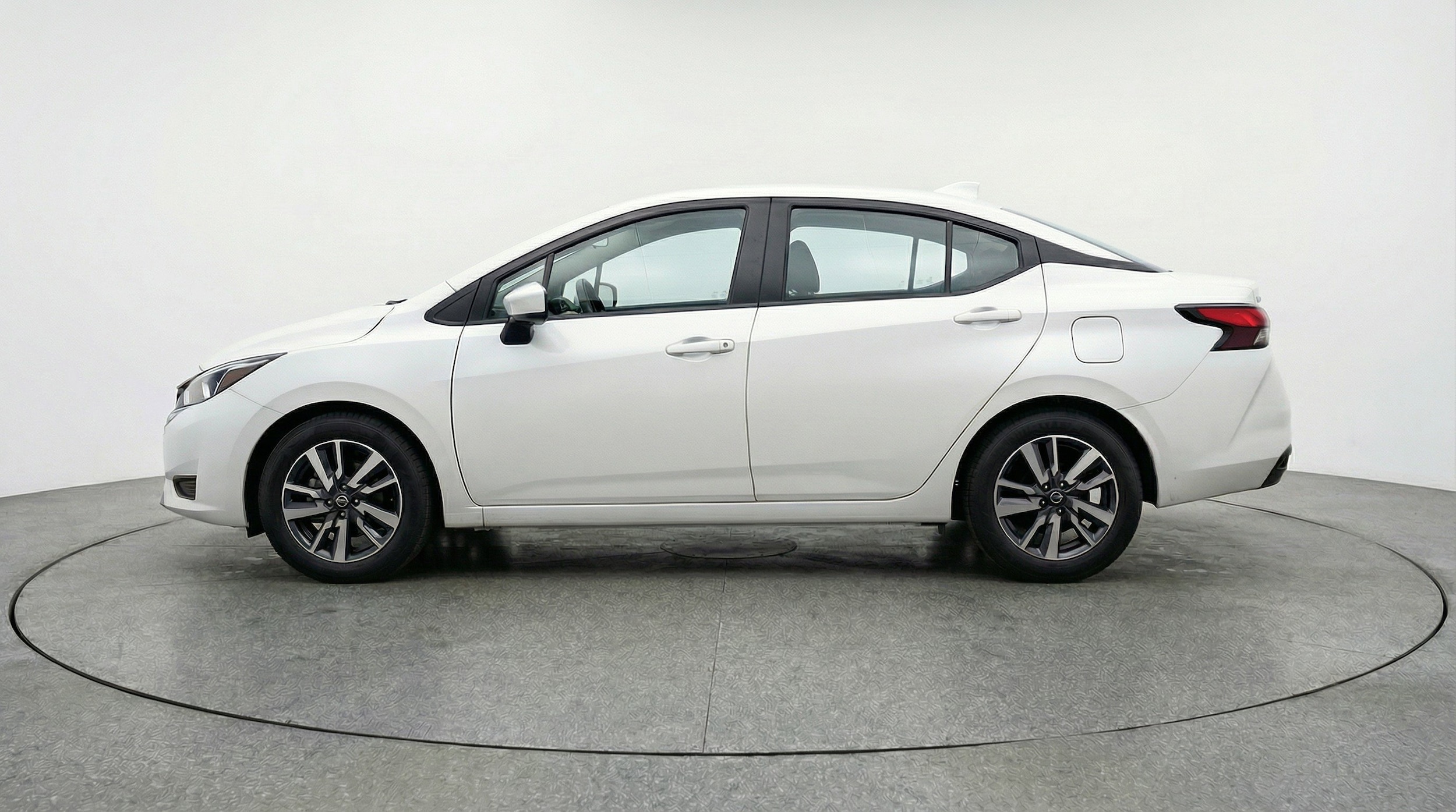 Thumbnail: 2025 Nissan Versa - 5