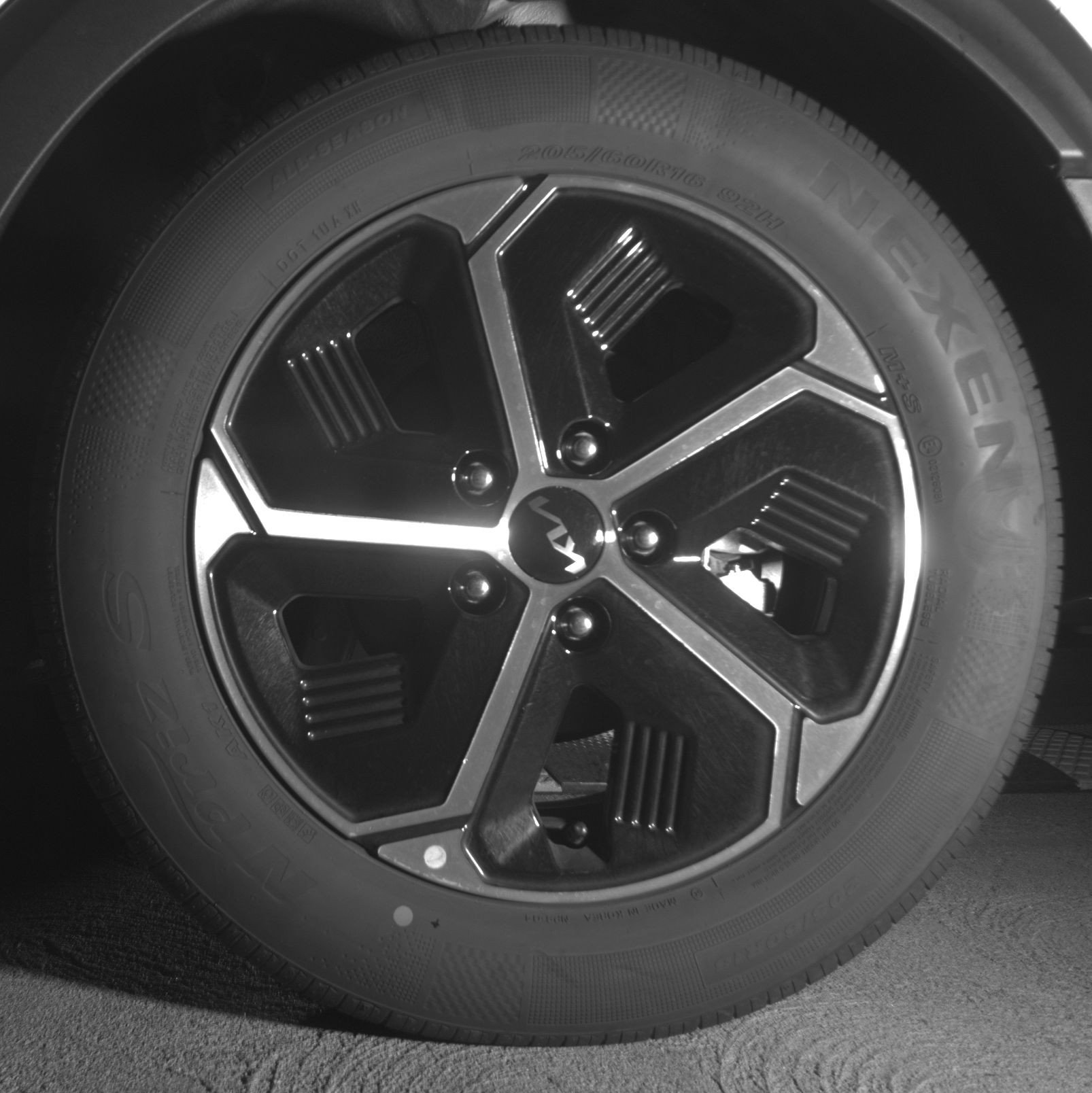 Thumbnail: 2026 Kia Niro - 14
