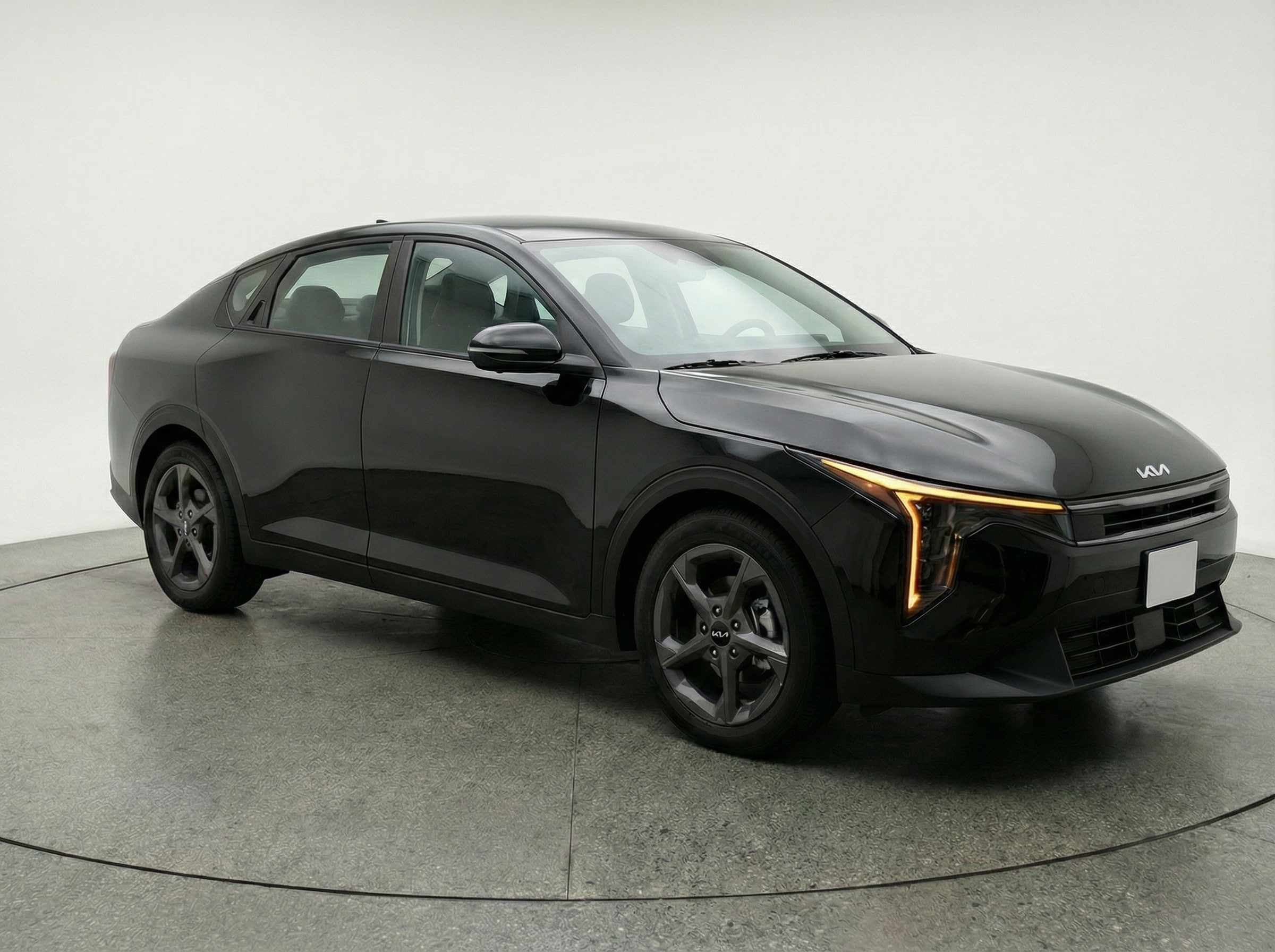 Thumbnail: 2025 Kia K4 - 1