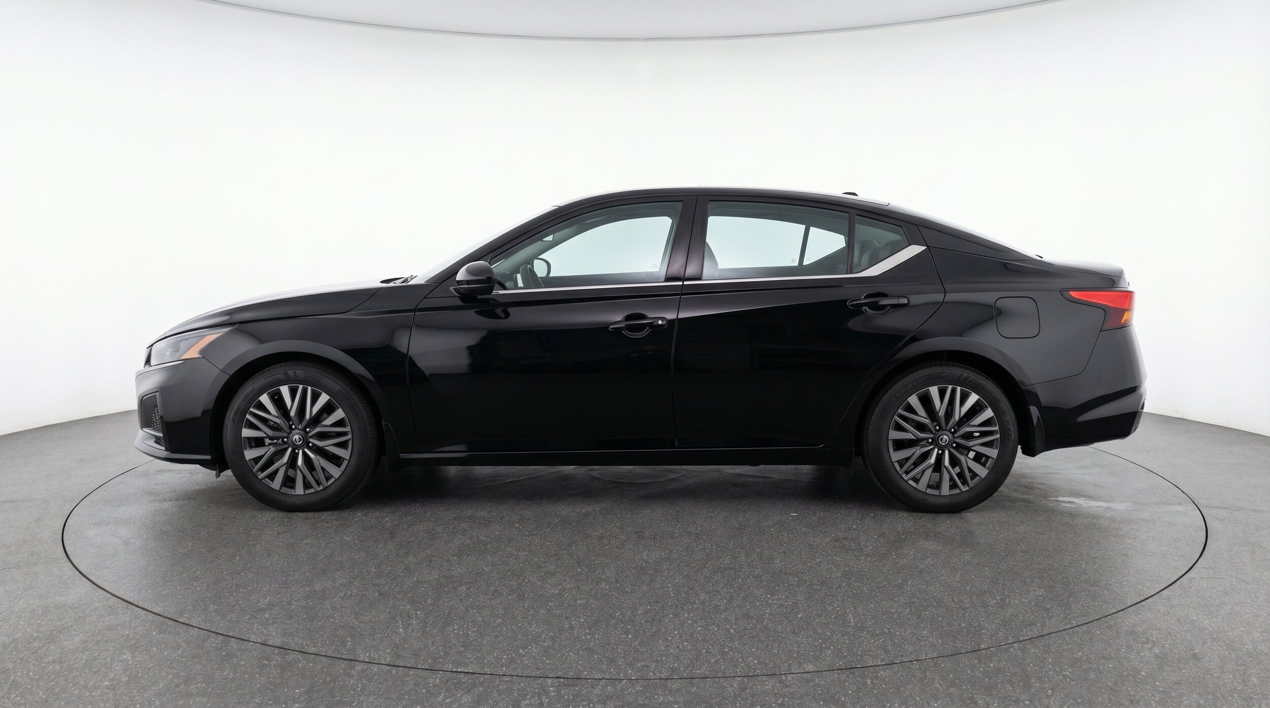 Thumbnail: 2026 Nissan Altima - 5
