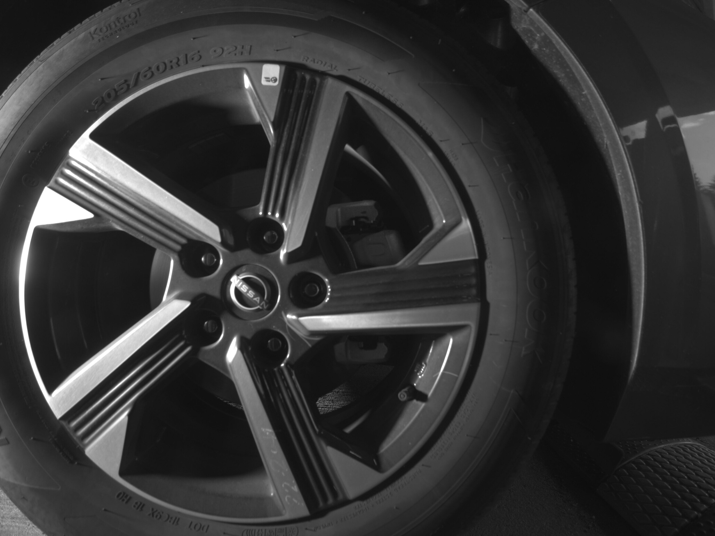 Thumbnail: 2025 Nissan Sentra - 10