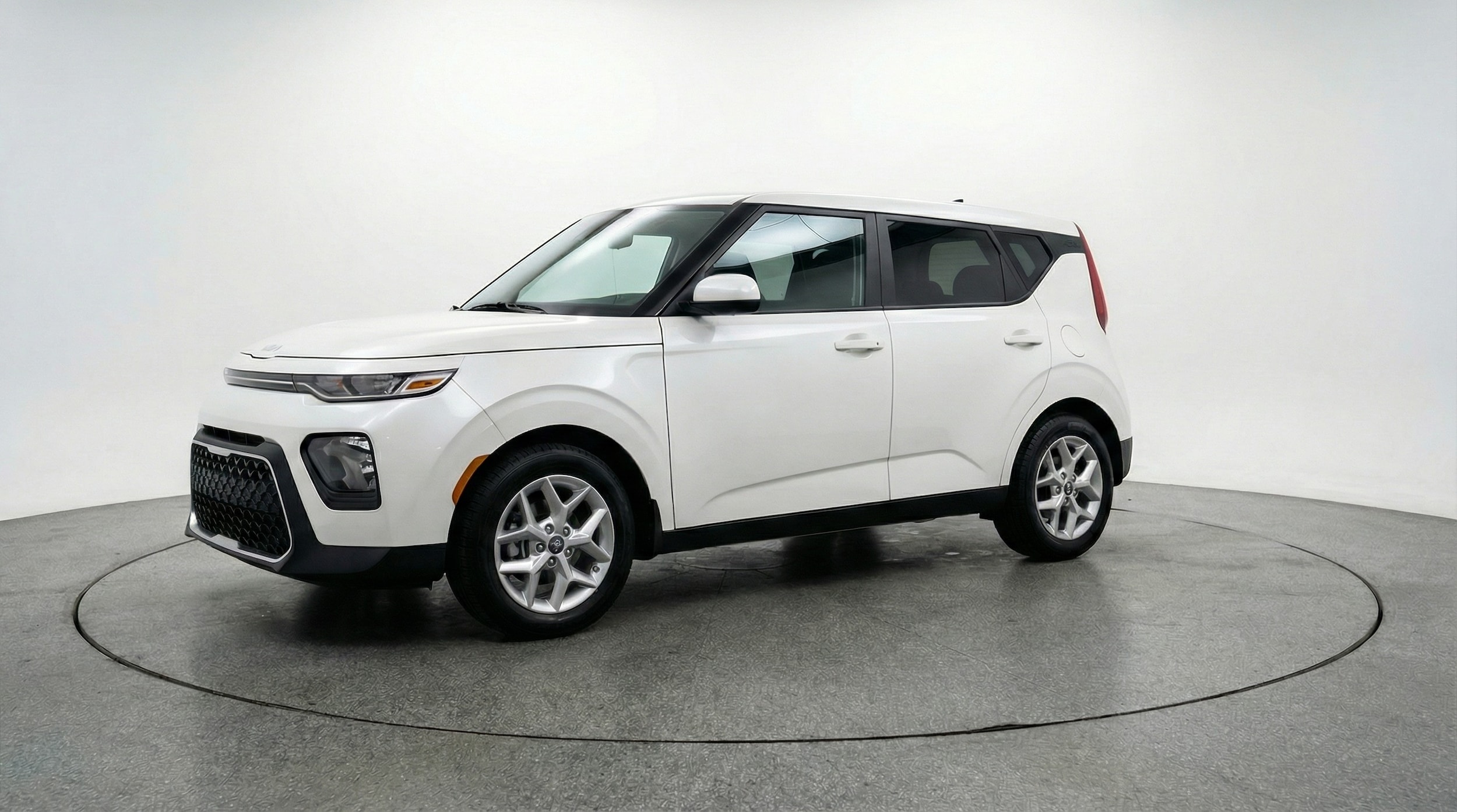 Thumbnail: 2025 Kia Soul - 3