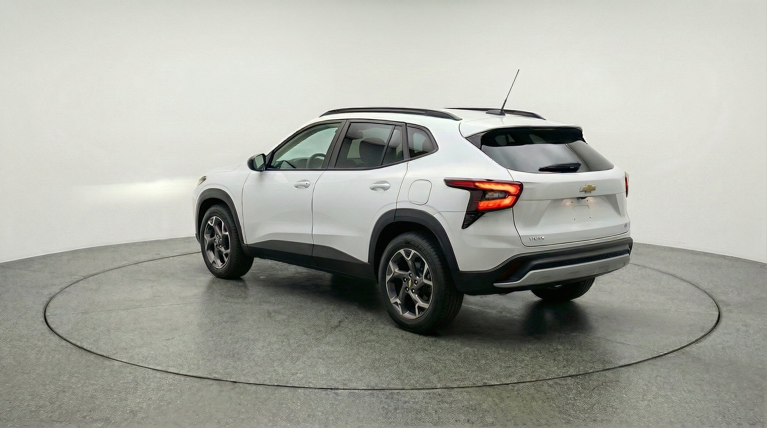 Thumbnail: 2025 Chevrolet Trax - 6