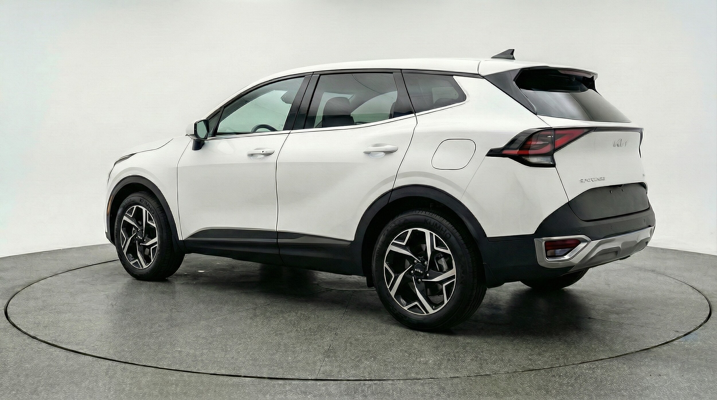 Thumbnail: 2025 Kia Sportage - 5