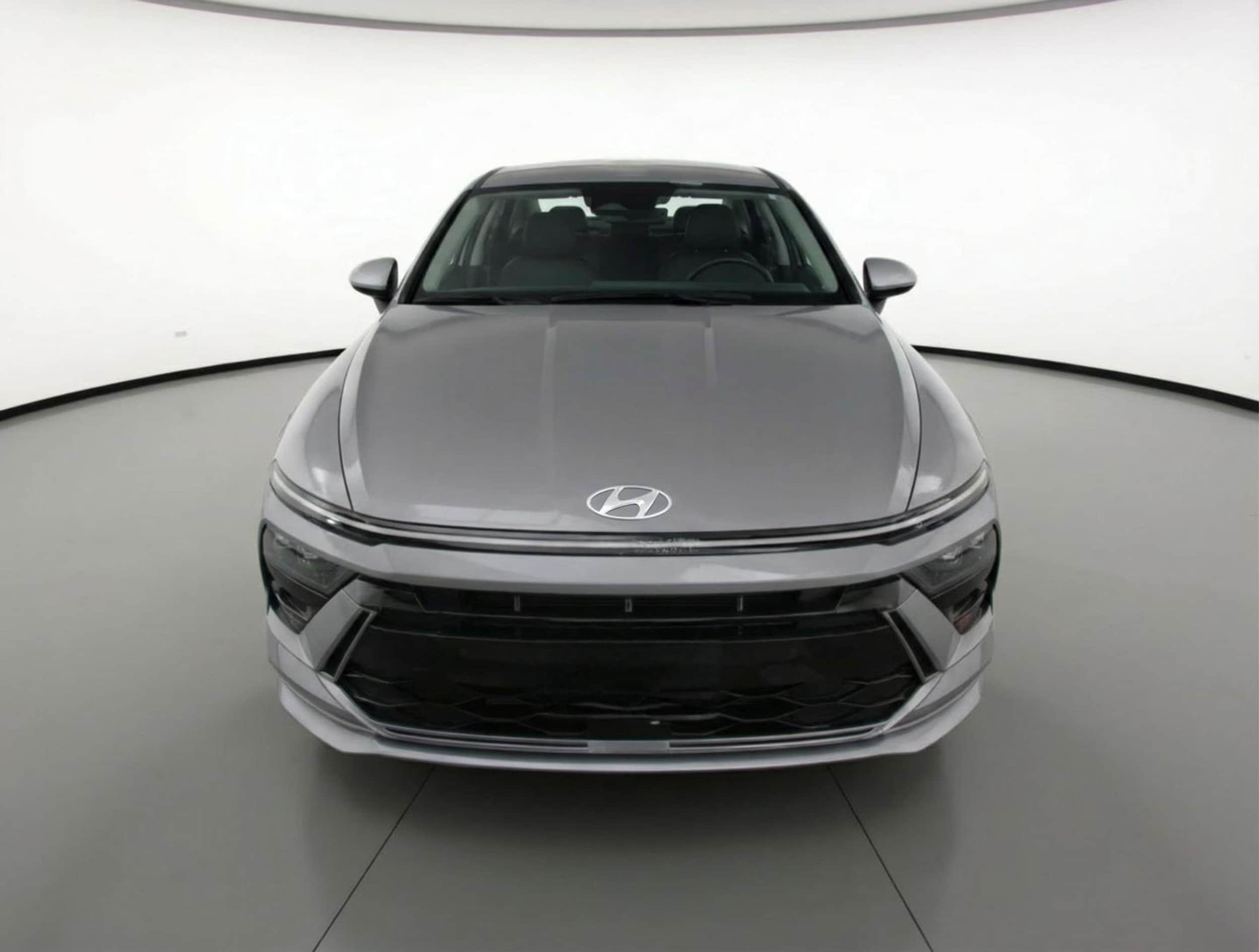 Thumbnail: 2025 Hyundai Sonata - 2