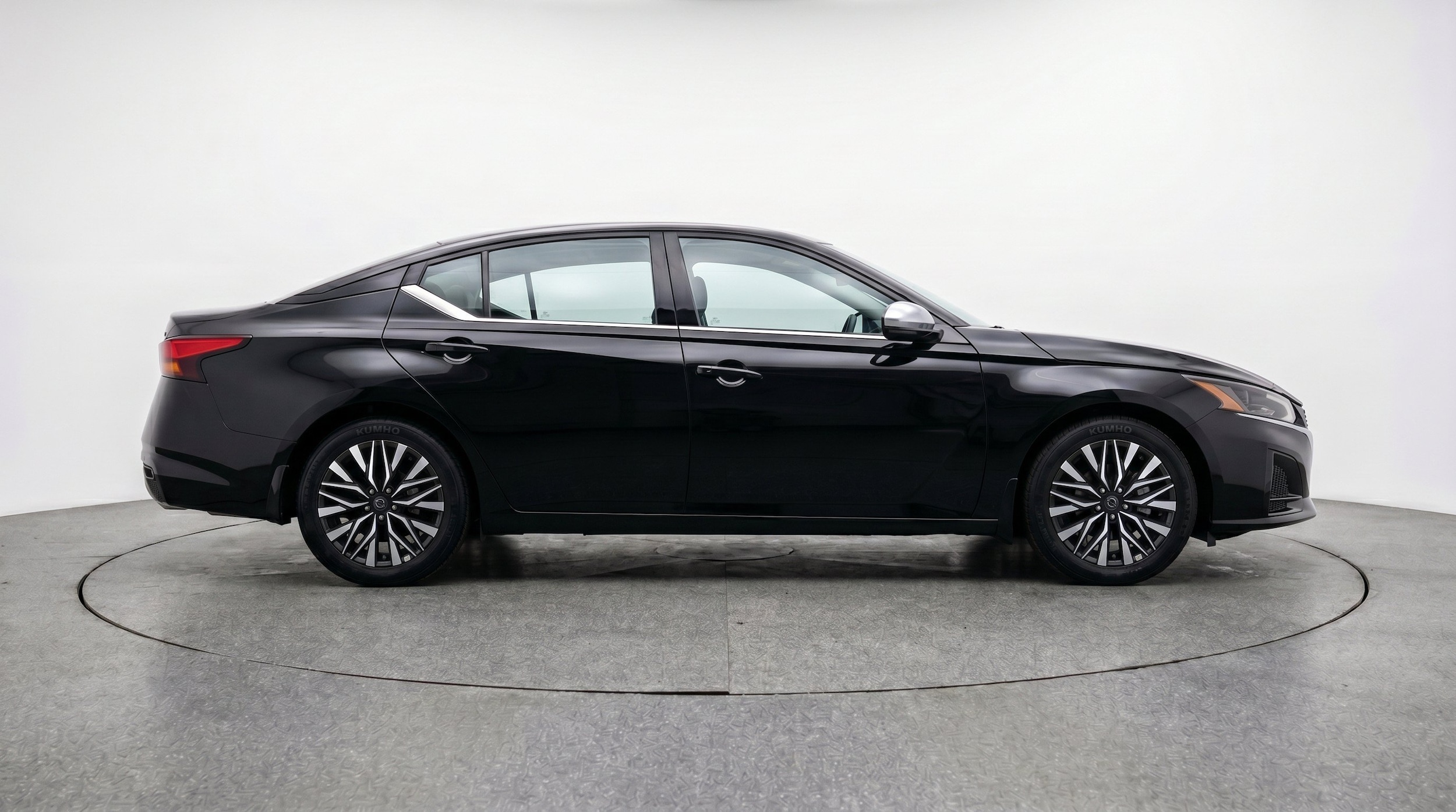 Thumbnail: 2026 Nissan Altima - 11