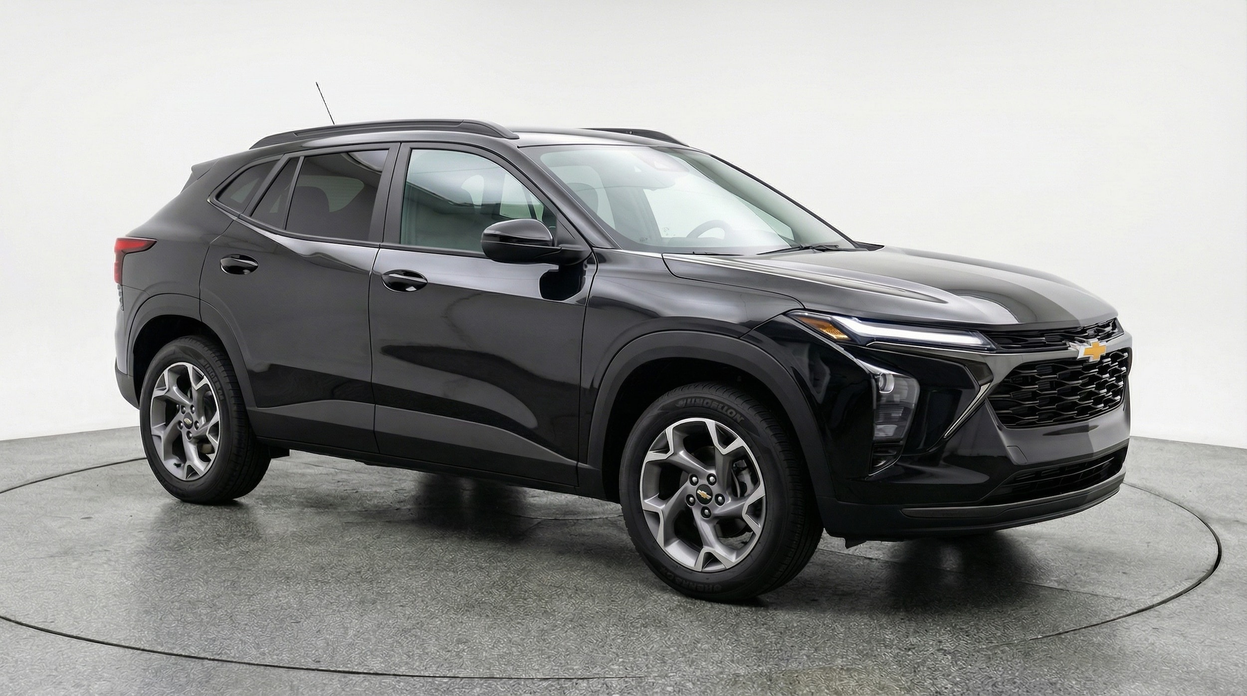 Thumbnail: 2025 Chevrolet Trax - 1