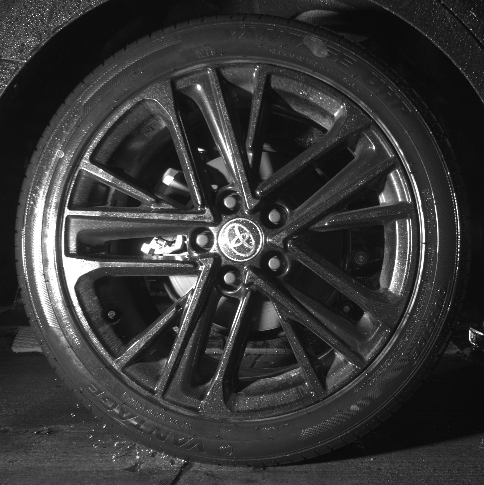 Thumbnail: 2025 Toyota Camry - 12