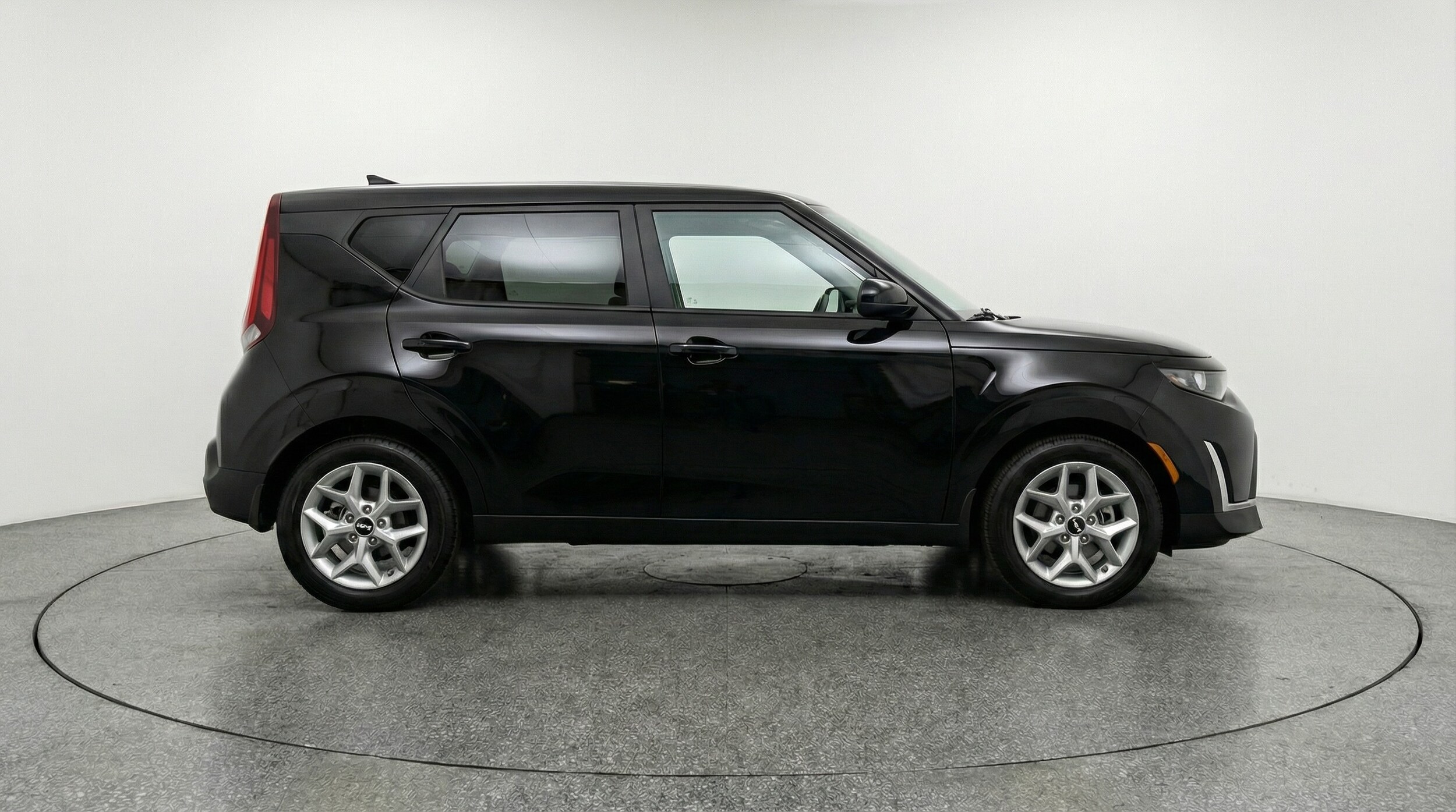 Thumbnail: 2025 Kia Soul - 8