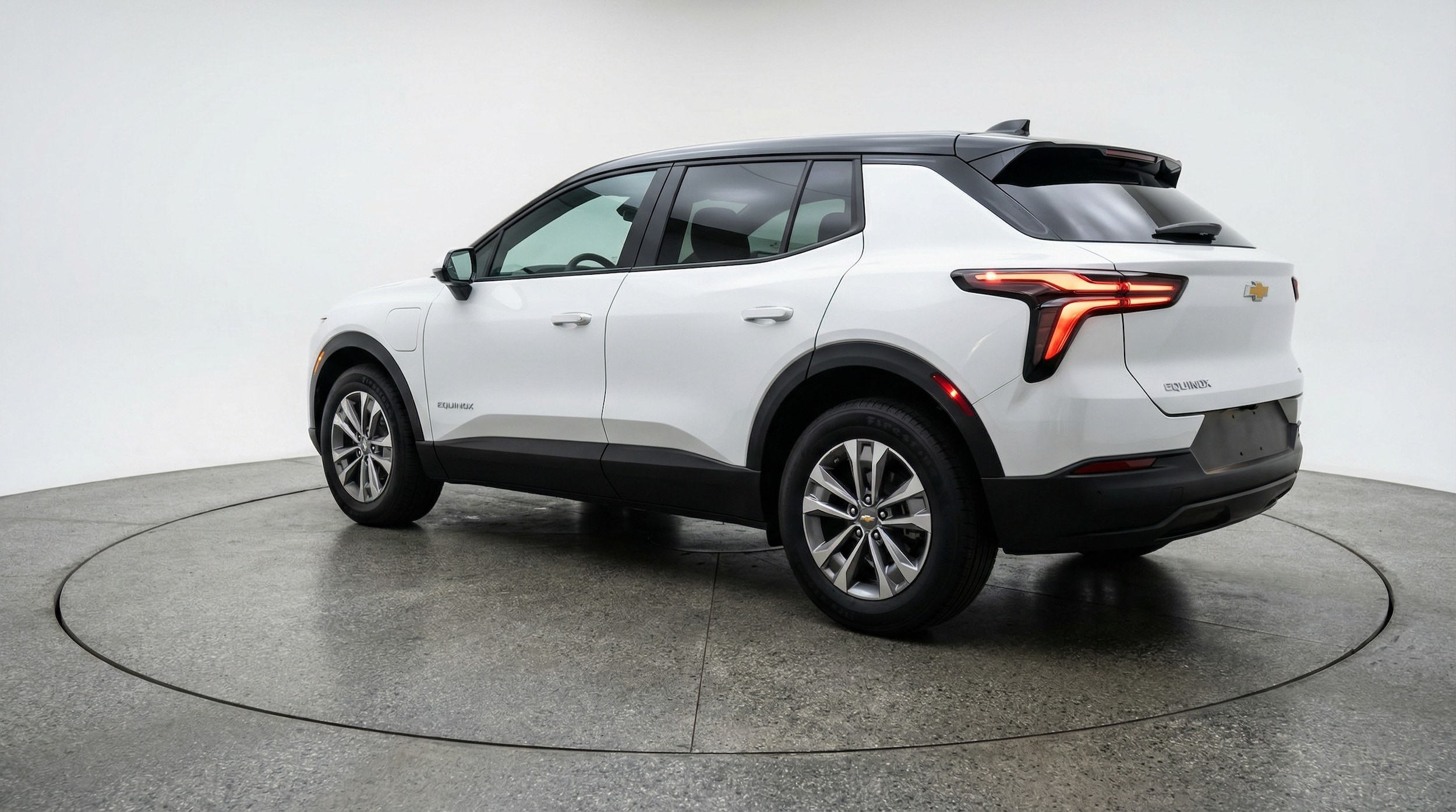 Thumbnail: 2025 Chevrolet Equinox - 5