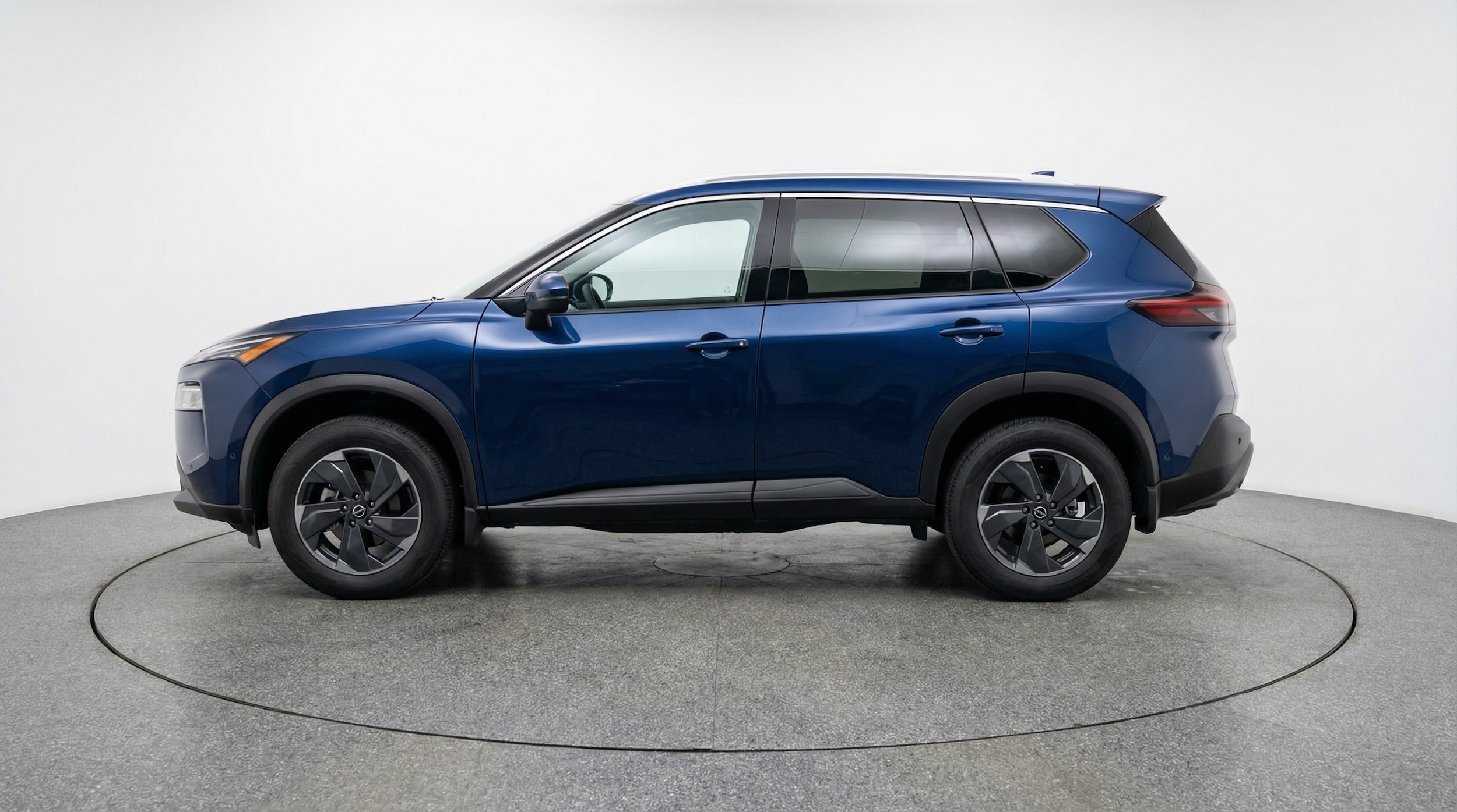 Thumbnail: 2025 Nissan Rogue - 4