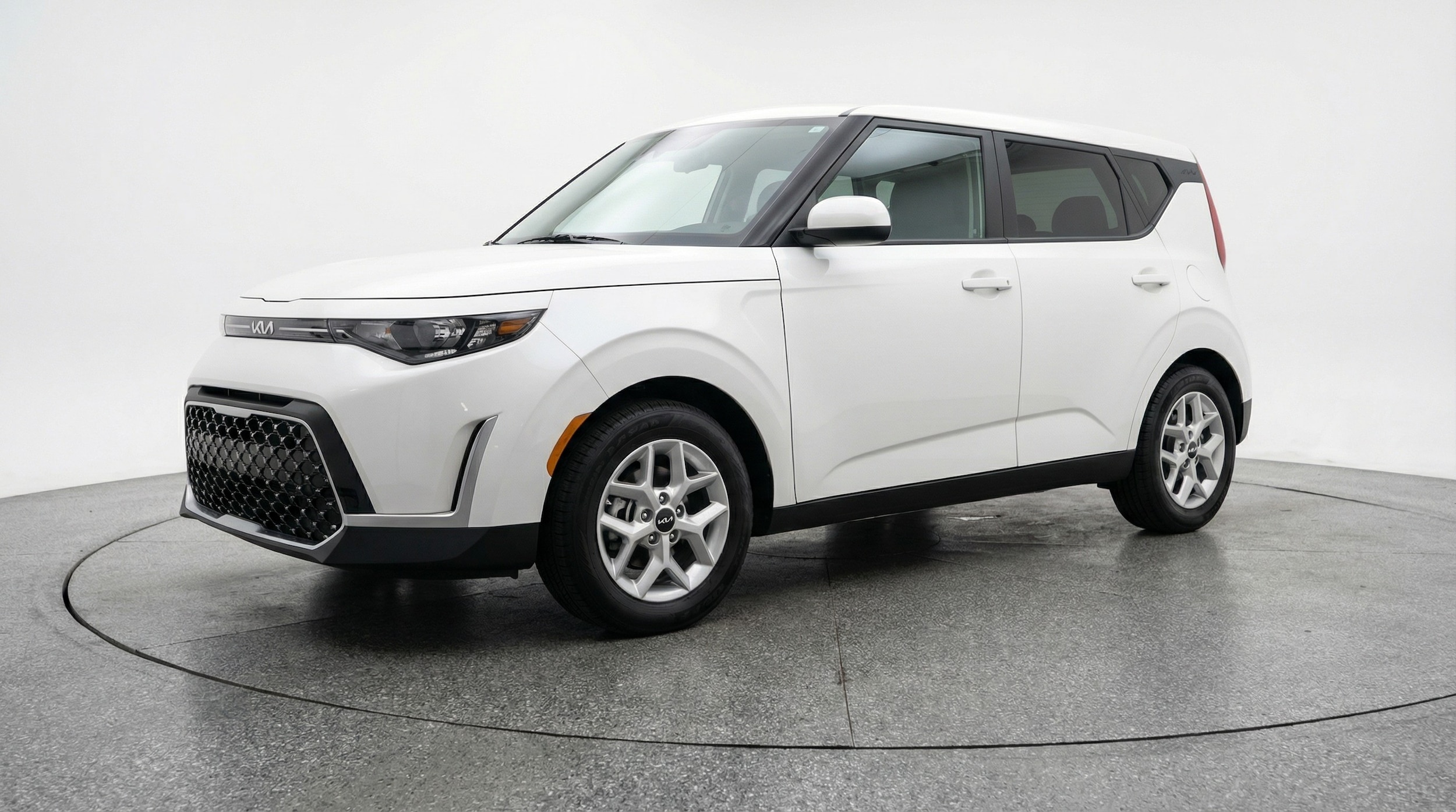 Thumbnail: 2025 Kia Soul - 3