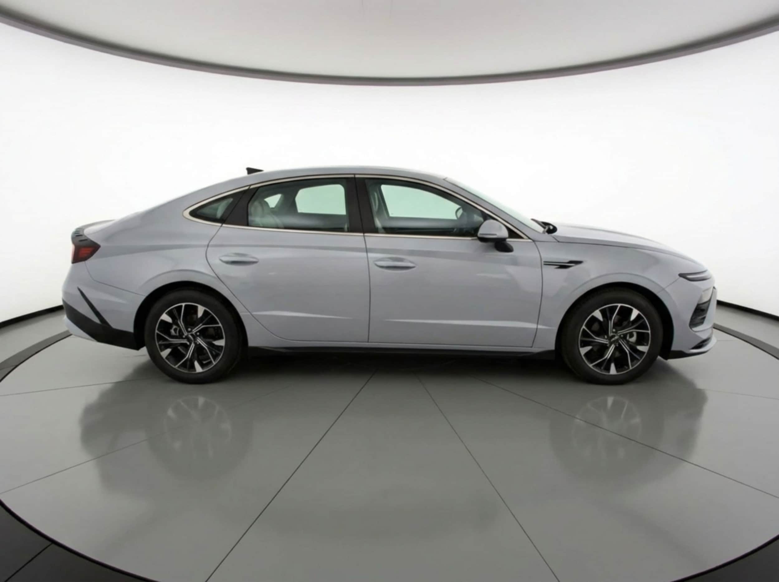 Thumbnail: 2025 Hyundai Sonata - 8