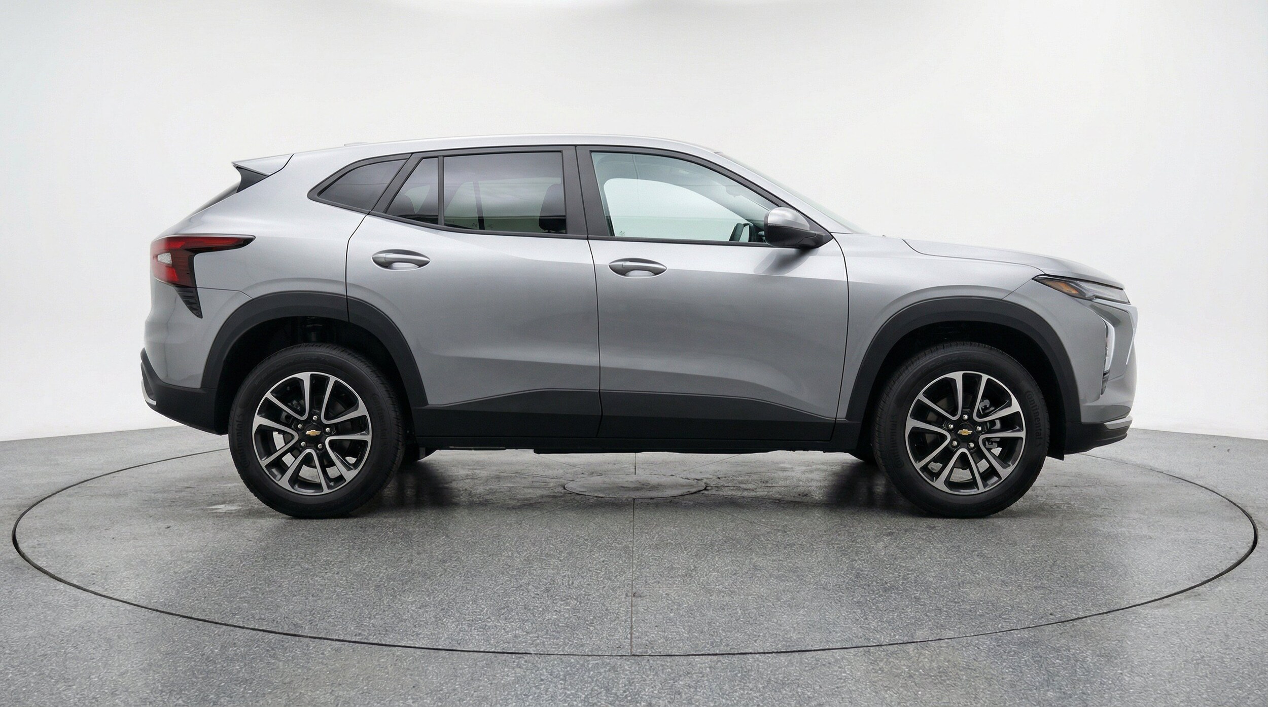 Thumbnail: 2025 Chevrolet TrailBlazer - 11