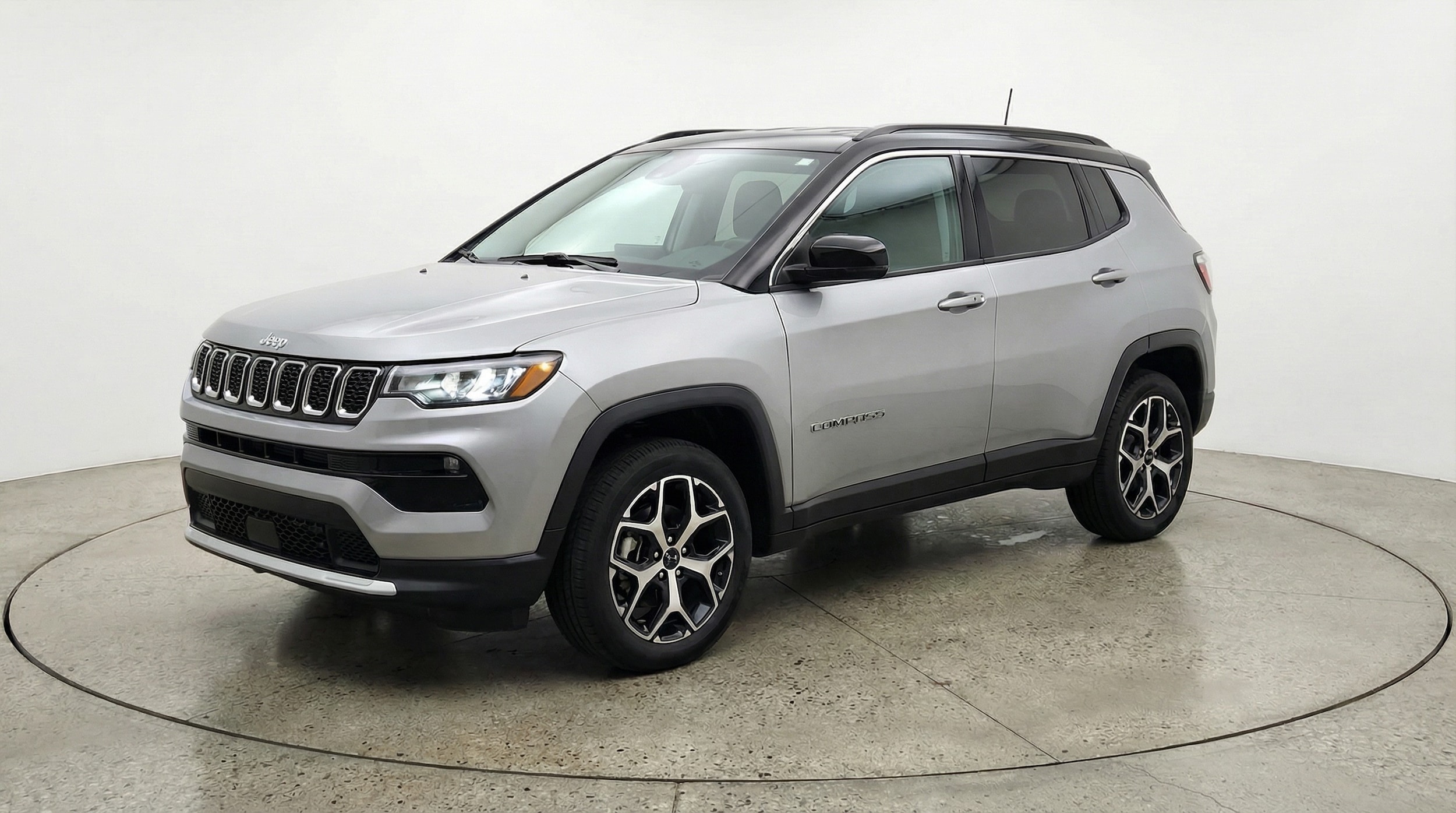 Thumbnail: 2025 Jeep Compass - 3