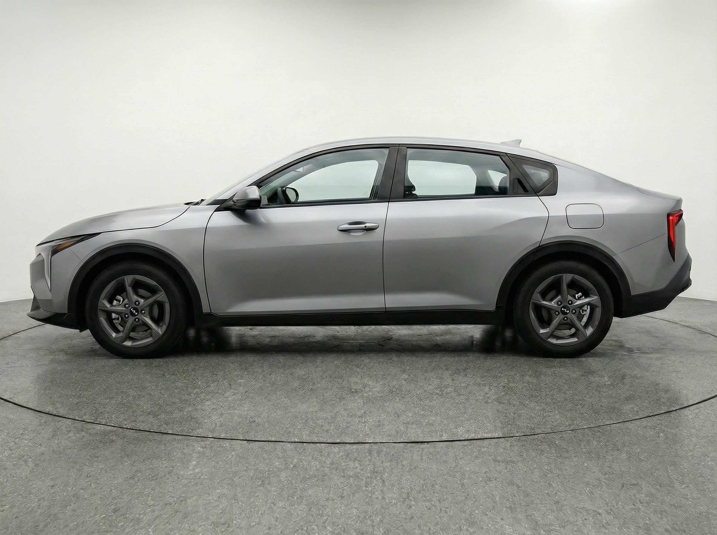 Thumbnail: 2025 Kia K4 - 4