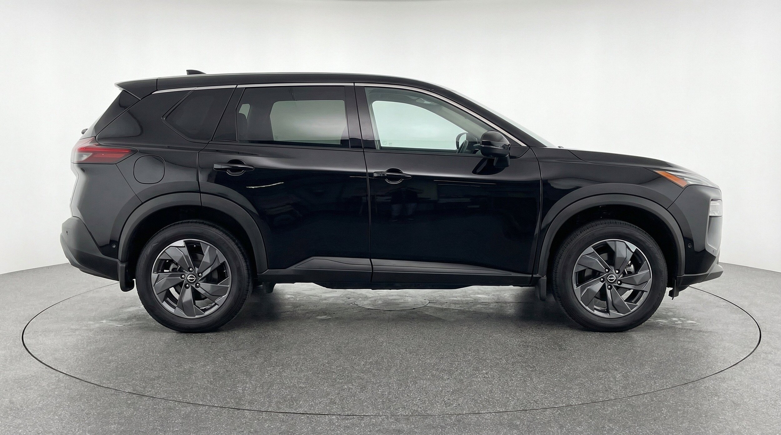 Thumbnail: 2025 Nissan Rogue - 11