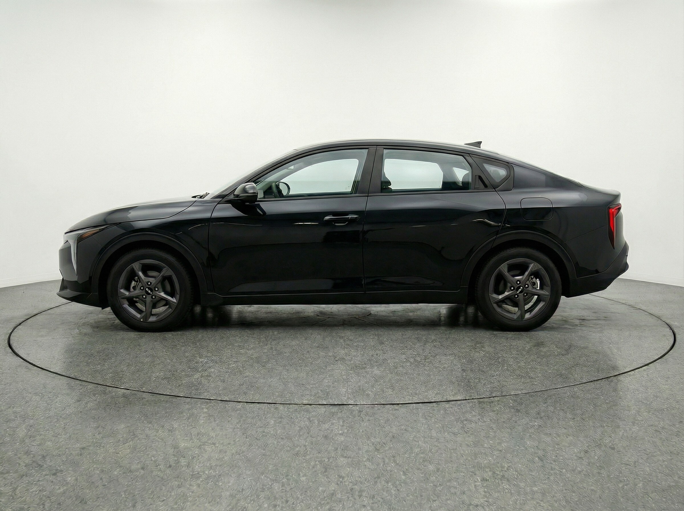 Thumbnail: 2025 Kia K4 - 4