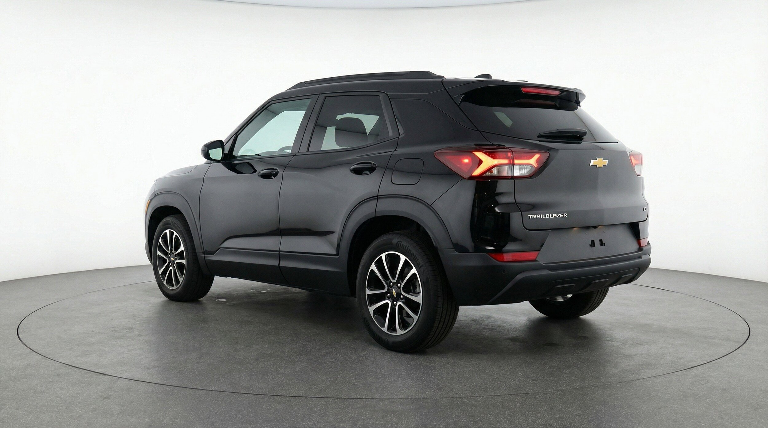 Thumbnail: 2025 Chevrolet TrailBlazer - 6