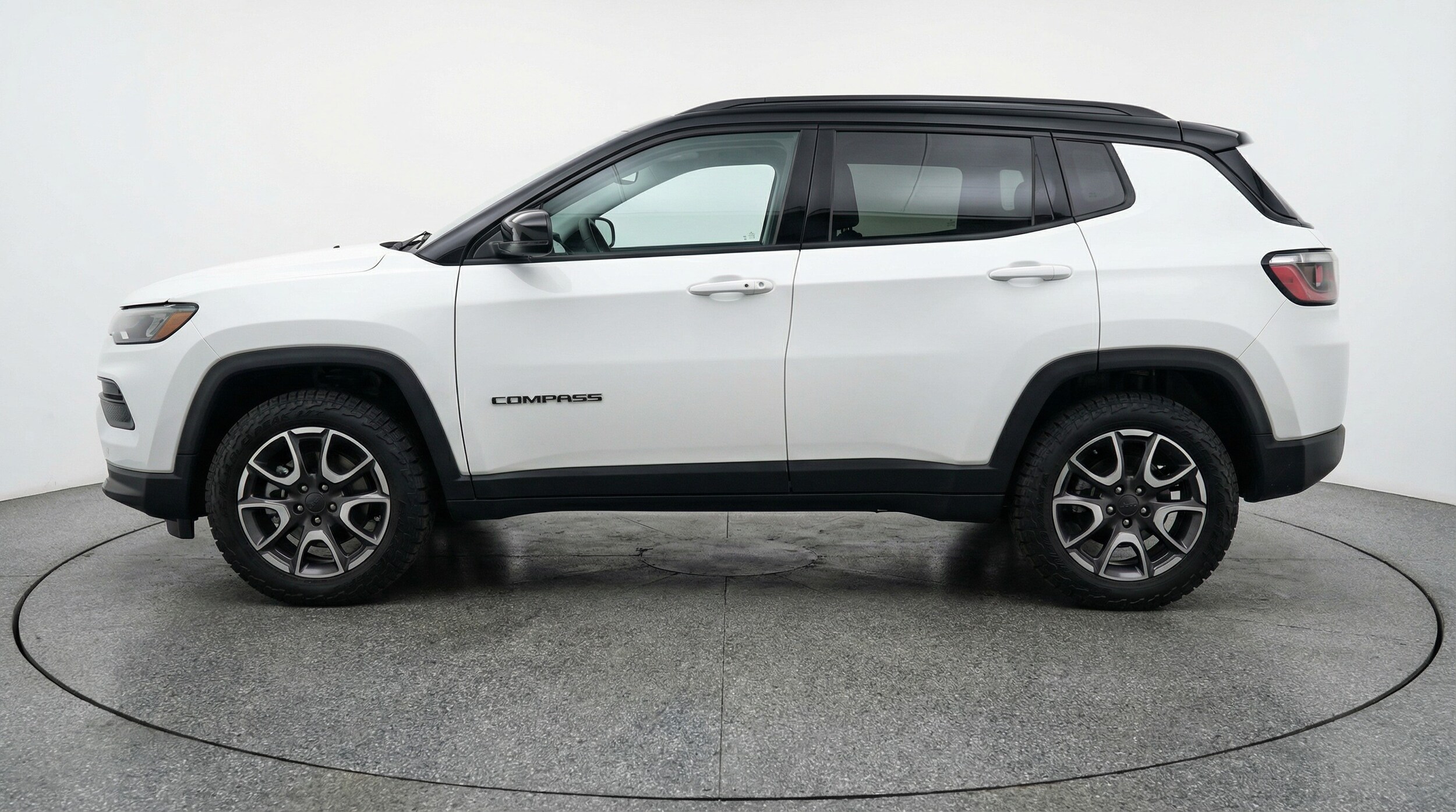 Thumbnail: 2025 Jeep Compass - 4