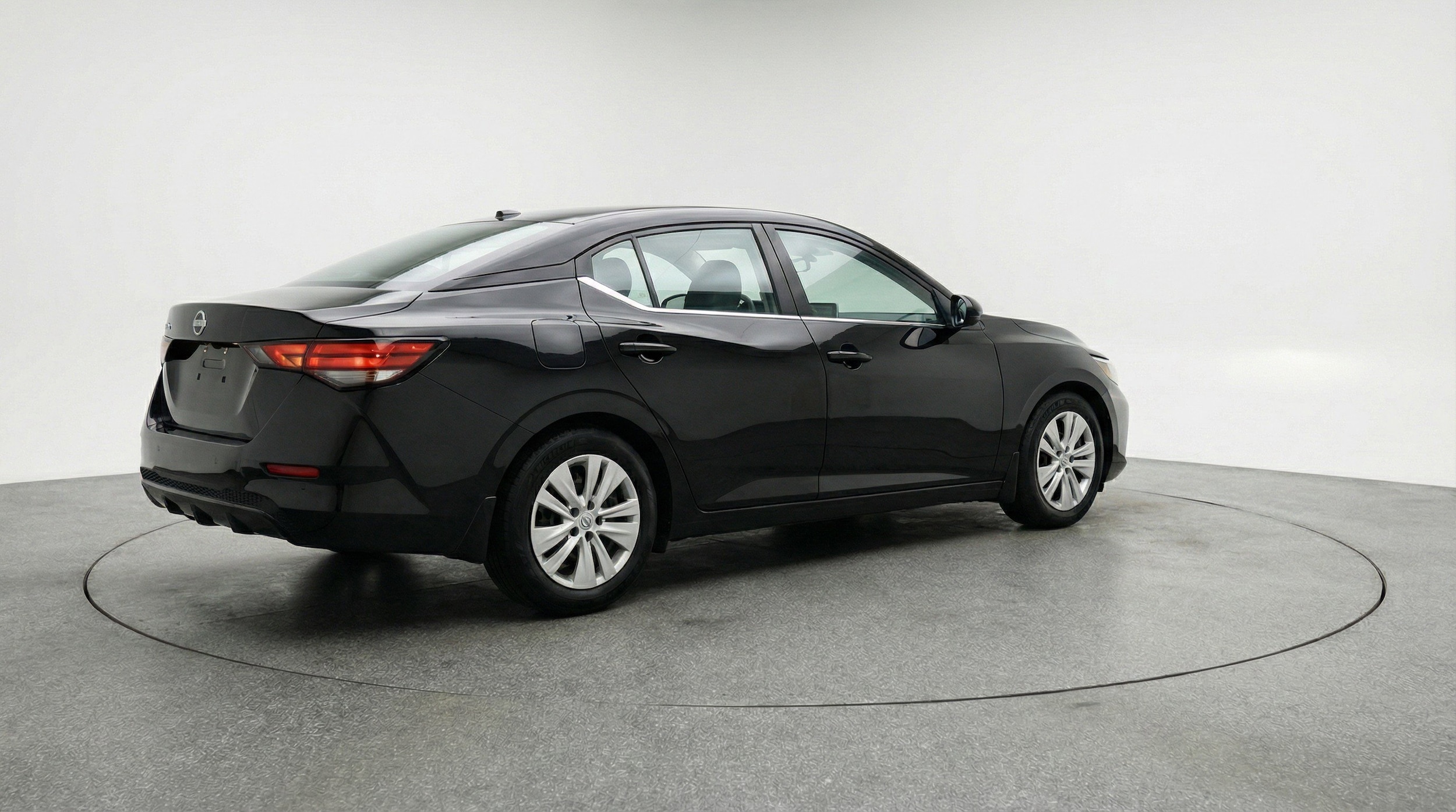 Thumbnail: 2025 Nissan Sentra - 9