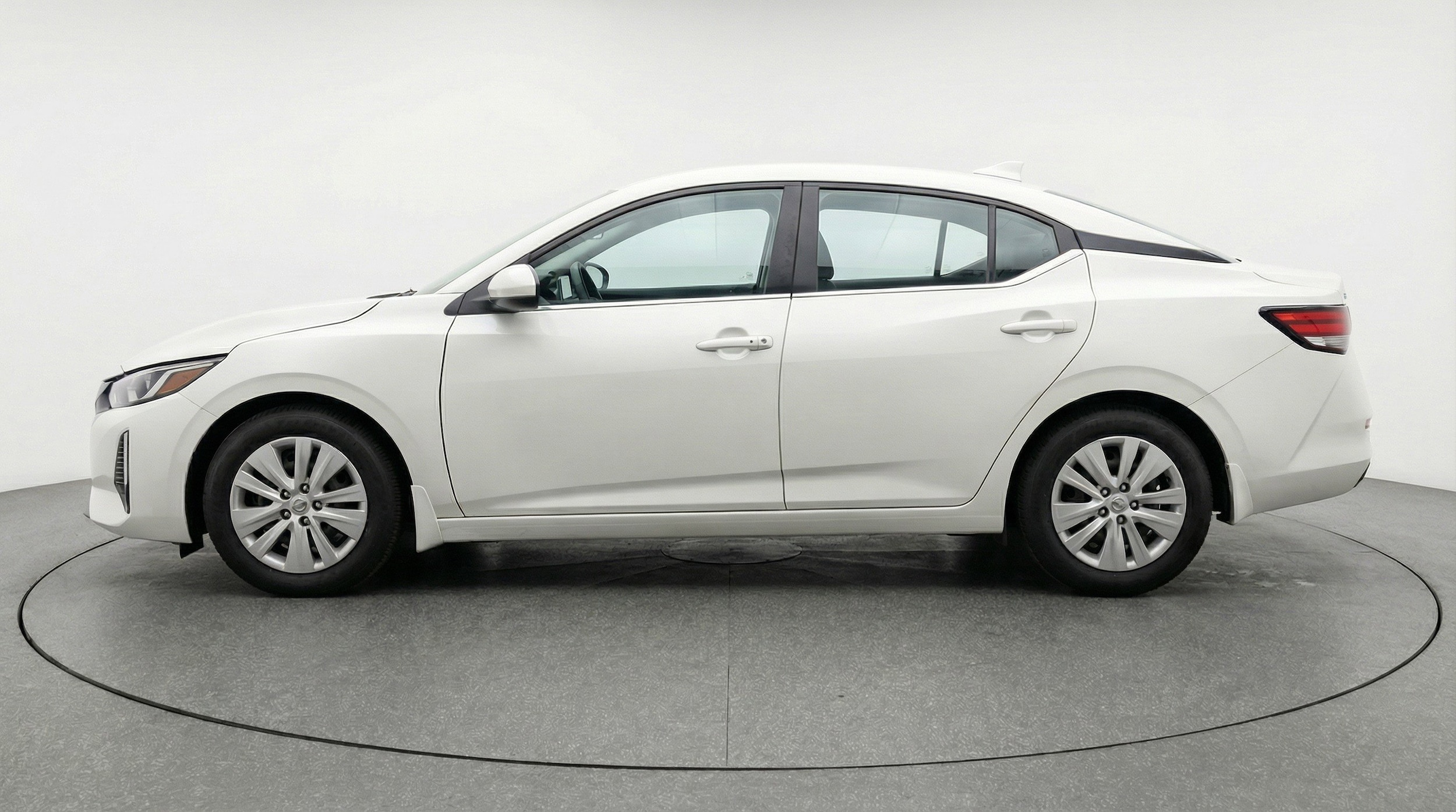 Thumbnail: 2025 Nissan Sentra - 5