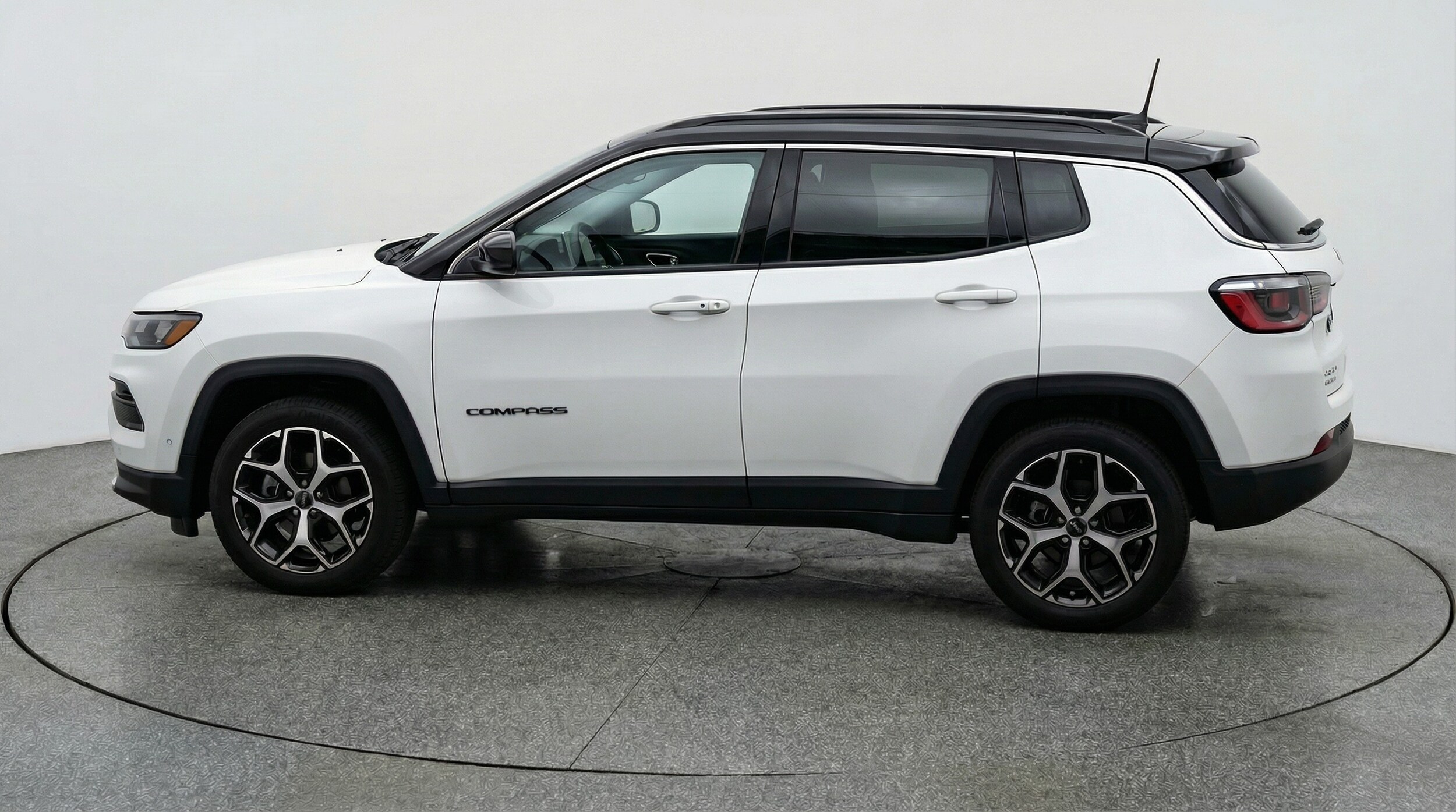 Thumbnail: 2025 Jeep Compass - 4