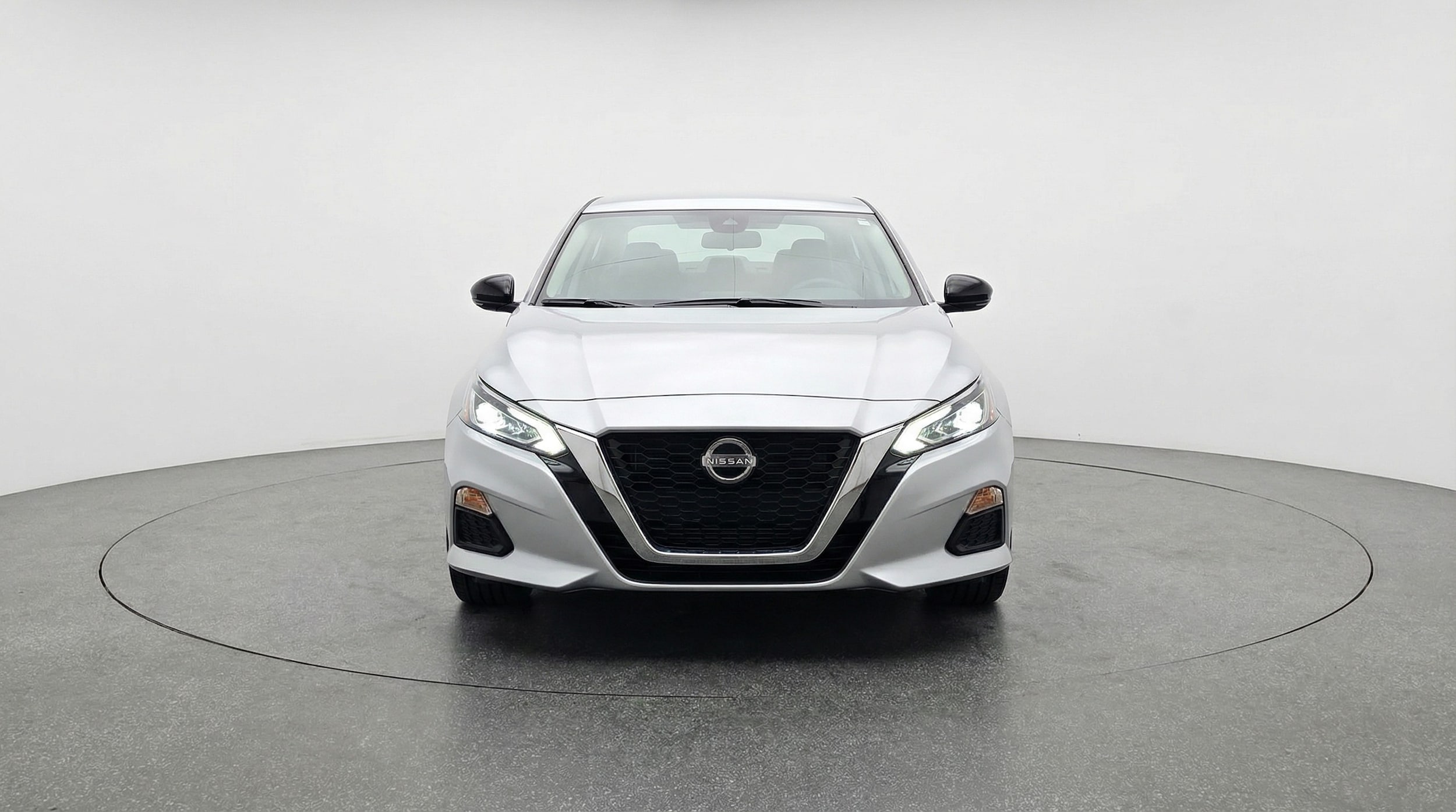 Thumbnail: 2025 Nissan Altima - 2