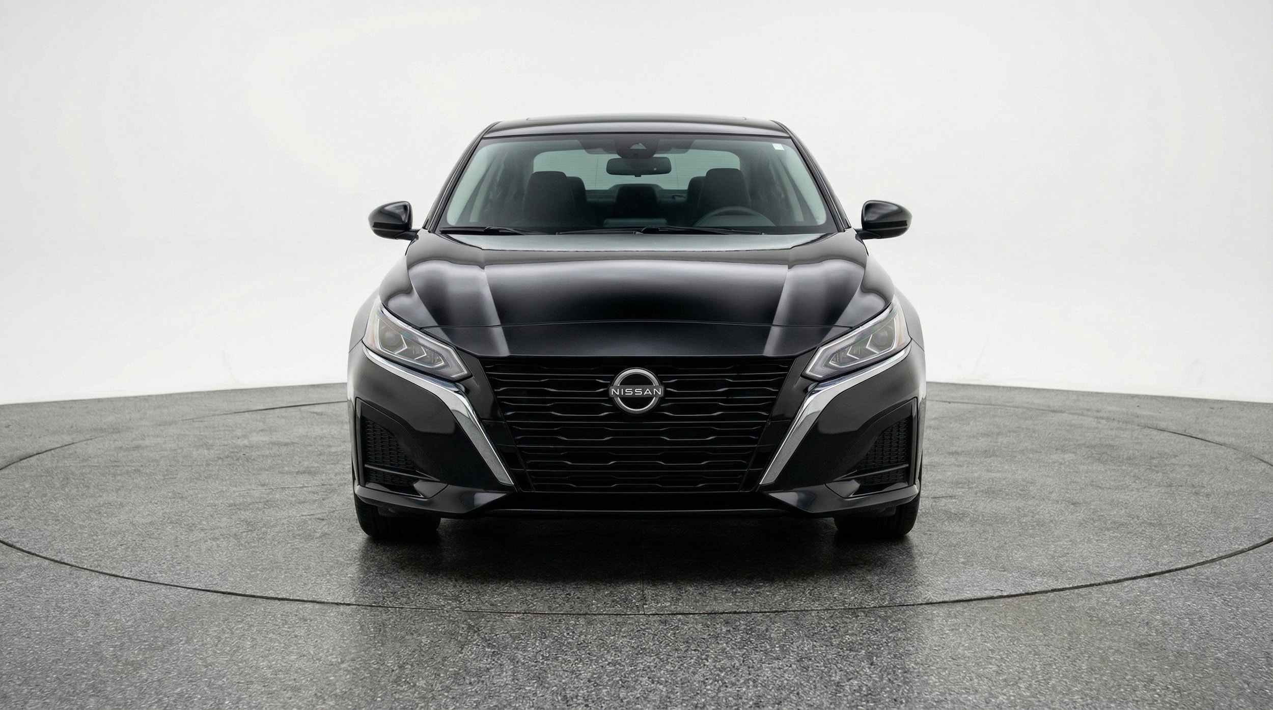 Thumbnail: 2025 Nissan Altima - 2