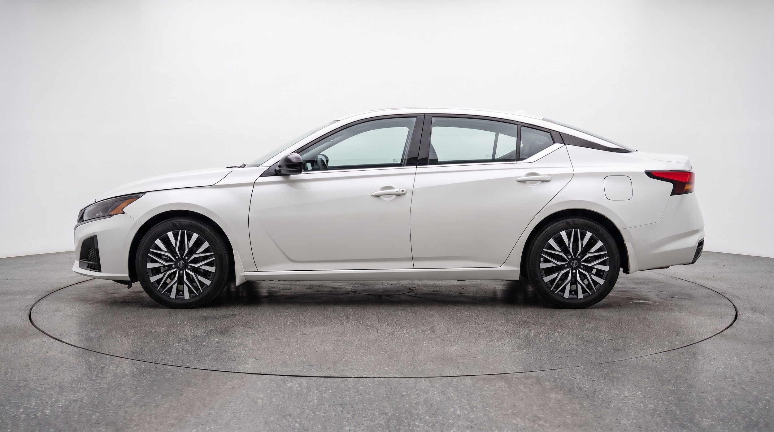 Thumbnail: 2026 Nissan Altima - 5