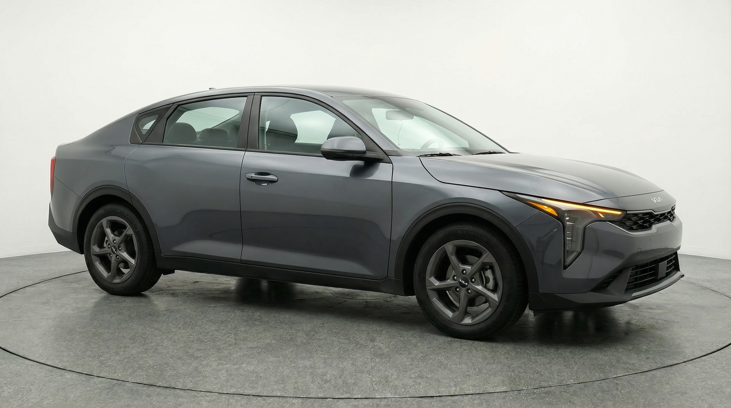 Thumbnail: 2025 Kia K4 - 1