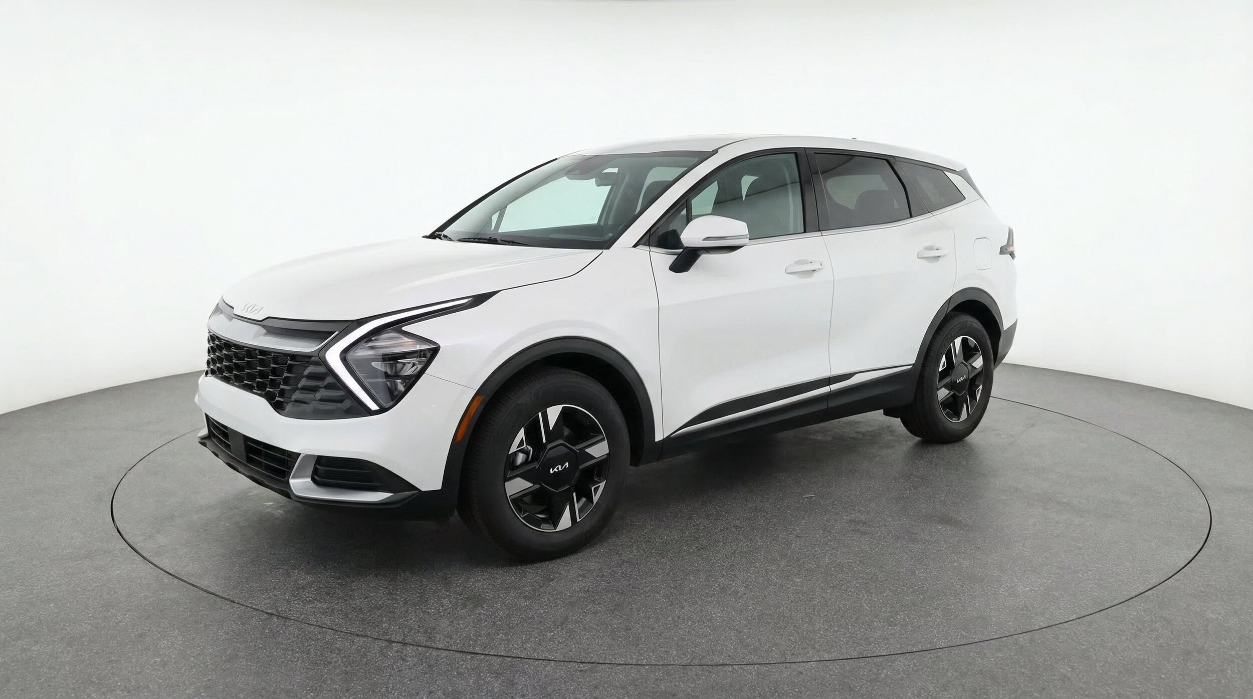 Thumbnail: 2026 Kia Sportage - 3