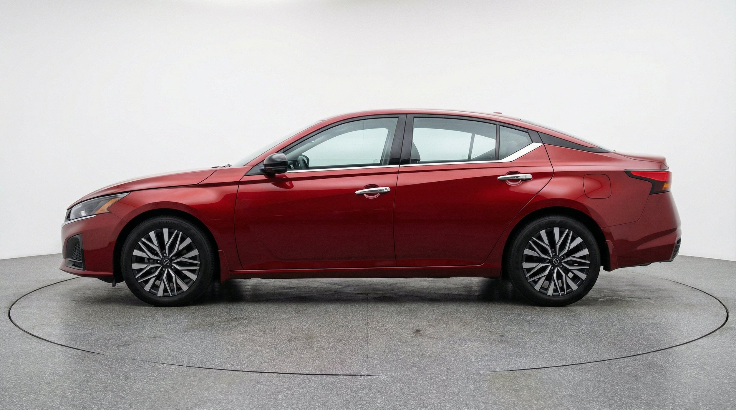 Thumbnail: 2025 Nissan Altima - 5