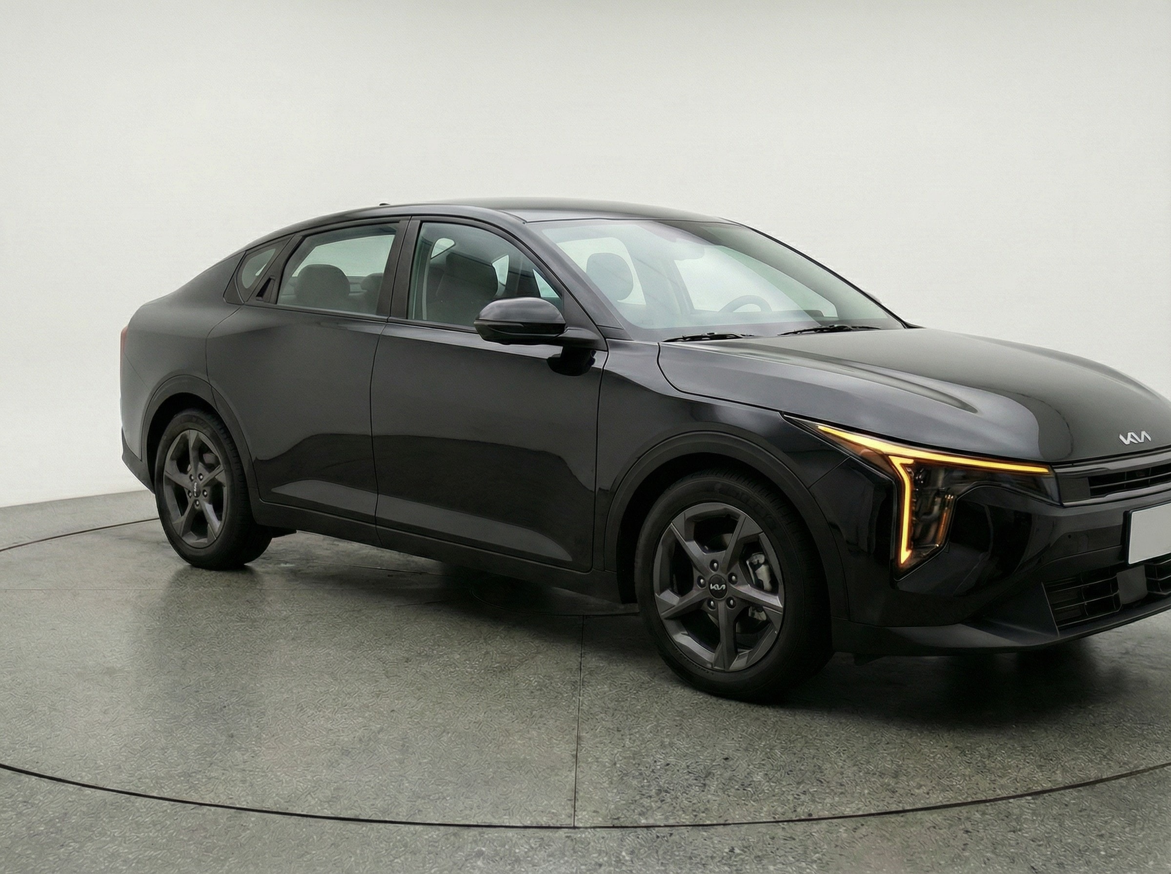 Thumbnail: 2025 Kia K4 - 1