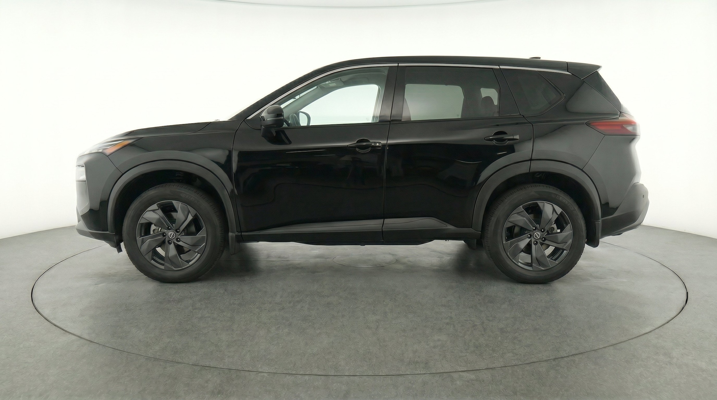 Thumbnail: 2026 Nissan Rogue - 5