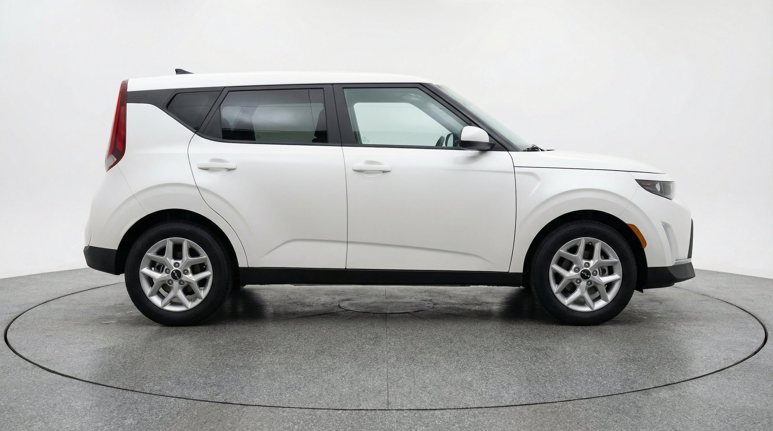 Thumbnail: 2025 Kia Soul - 11