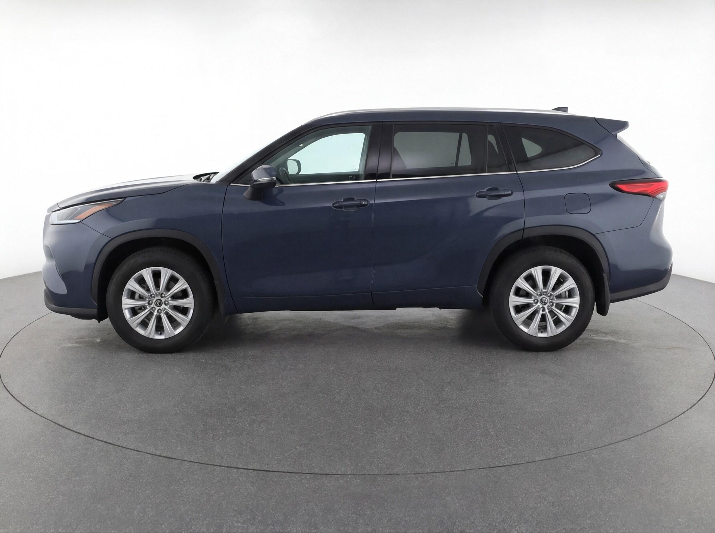 Thumbnail: 2024 Toyota Grand Highlander - 4