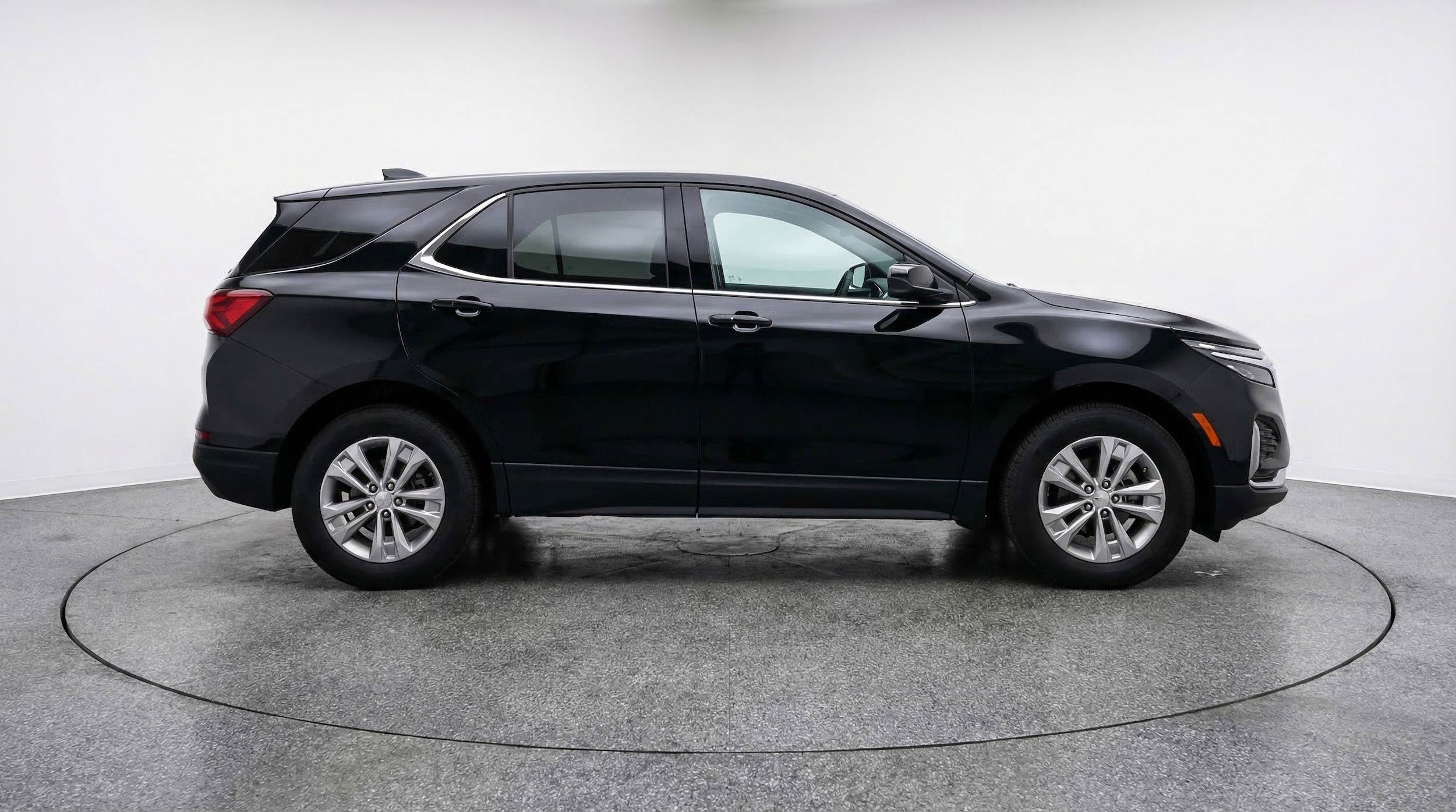 Thumbnail: 2025 Chevrolet Equinox - 11