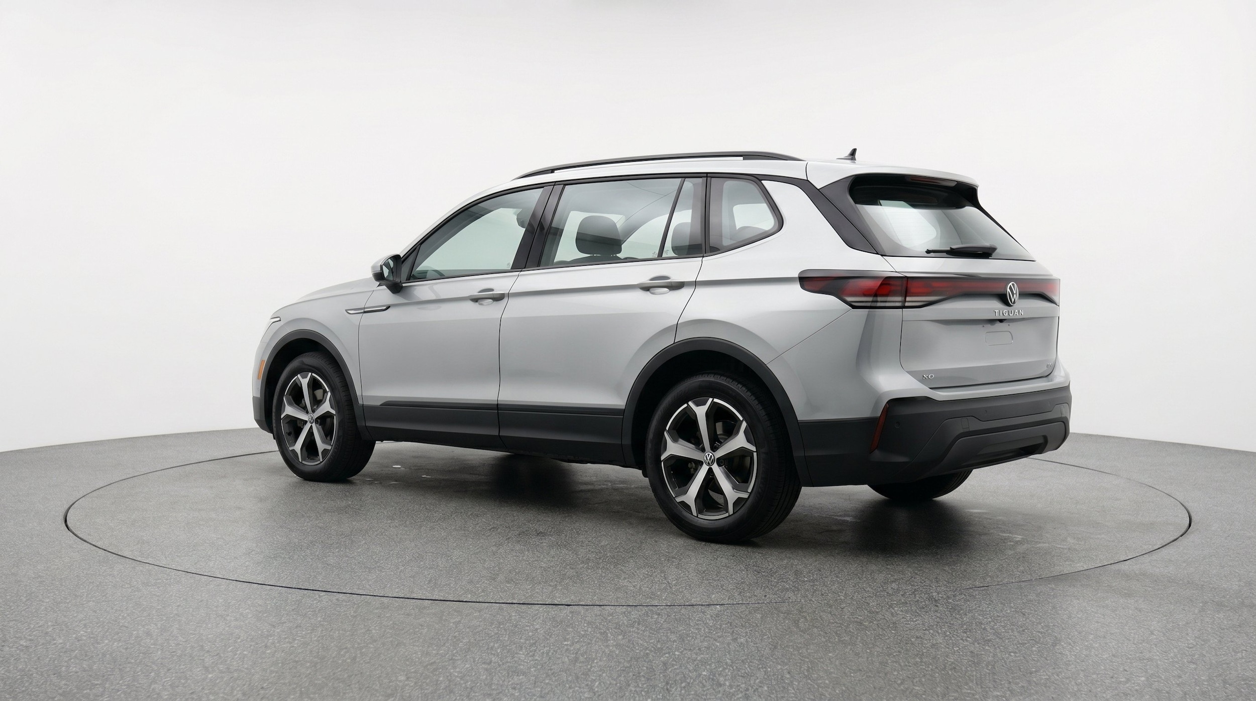 Thumbnail: 2026 Volkswagen Tiguan - 6
