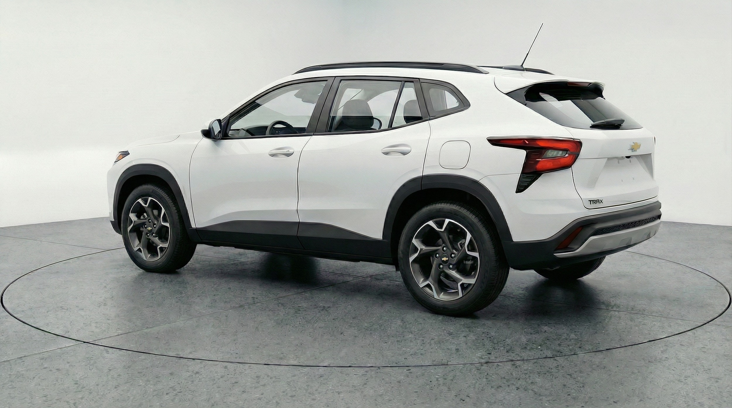 Thumbnail: 2025 Chevrolet Trax - 5