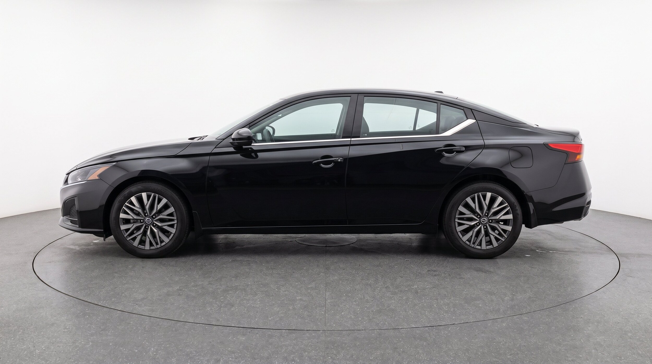 Thumbnail: 2026 Nissan Altima - 5